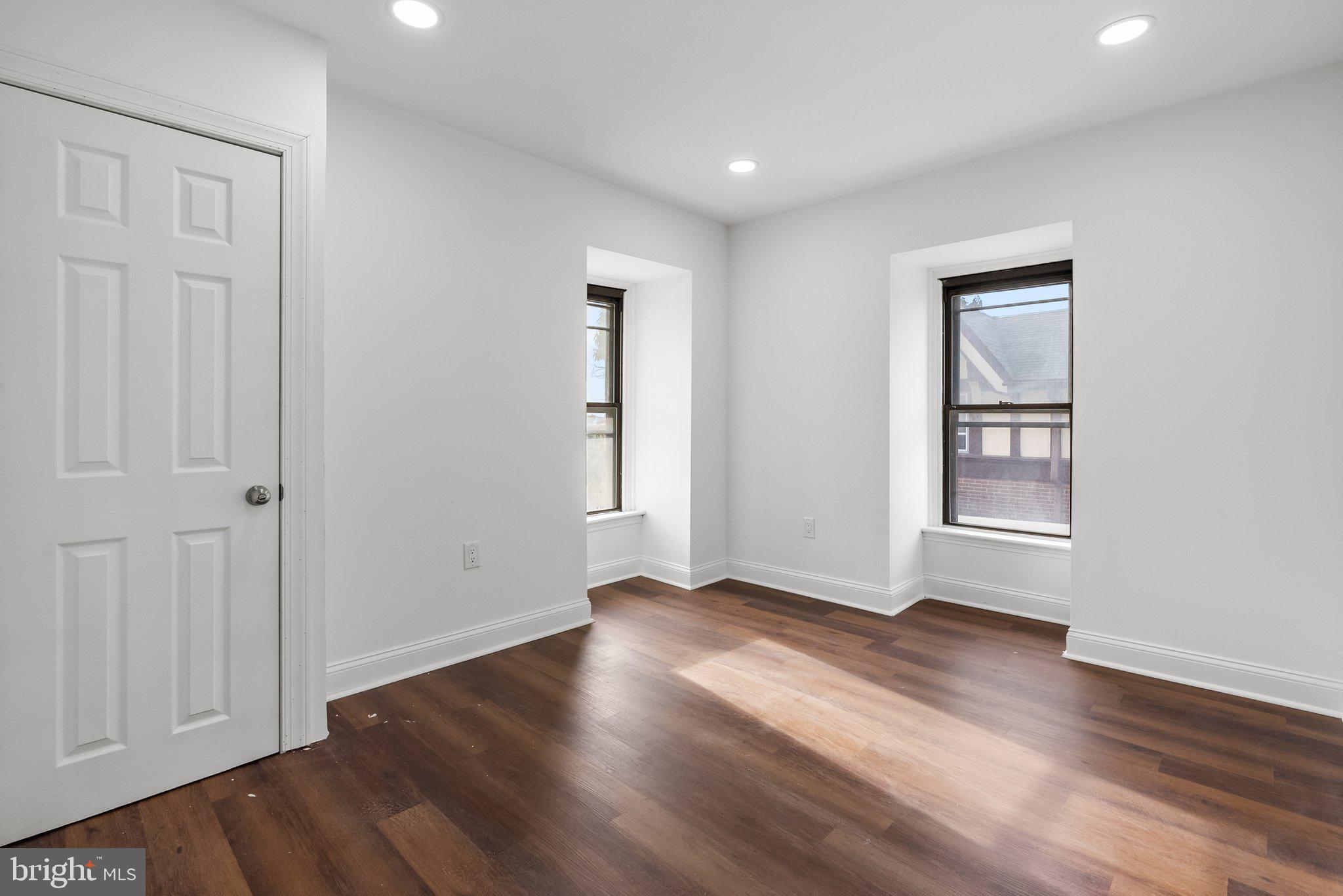 FRANKFORD - Residential