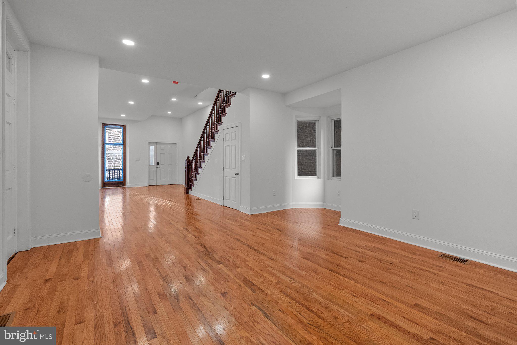 FRANKFORD - Residential