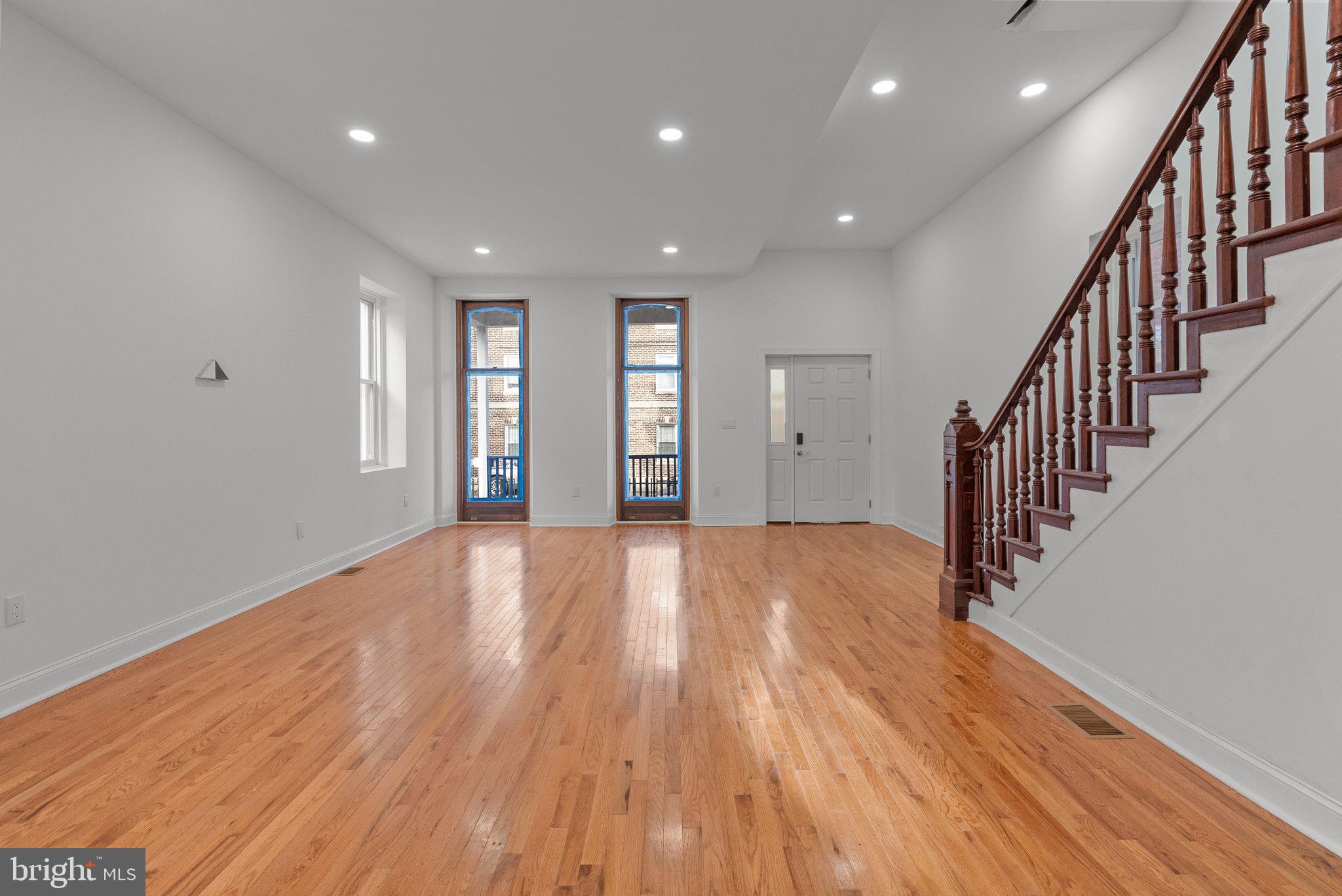 FRANKFORD - Residential