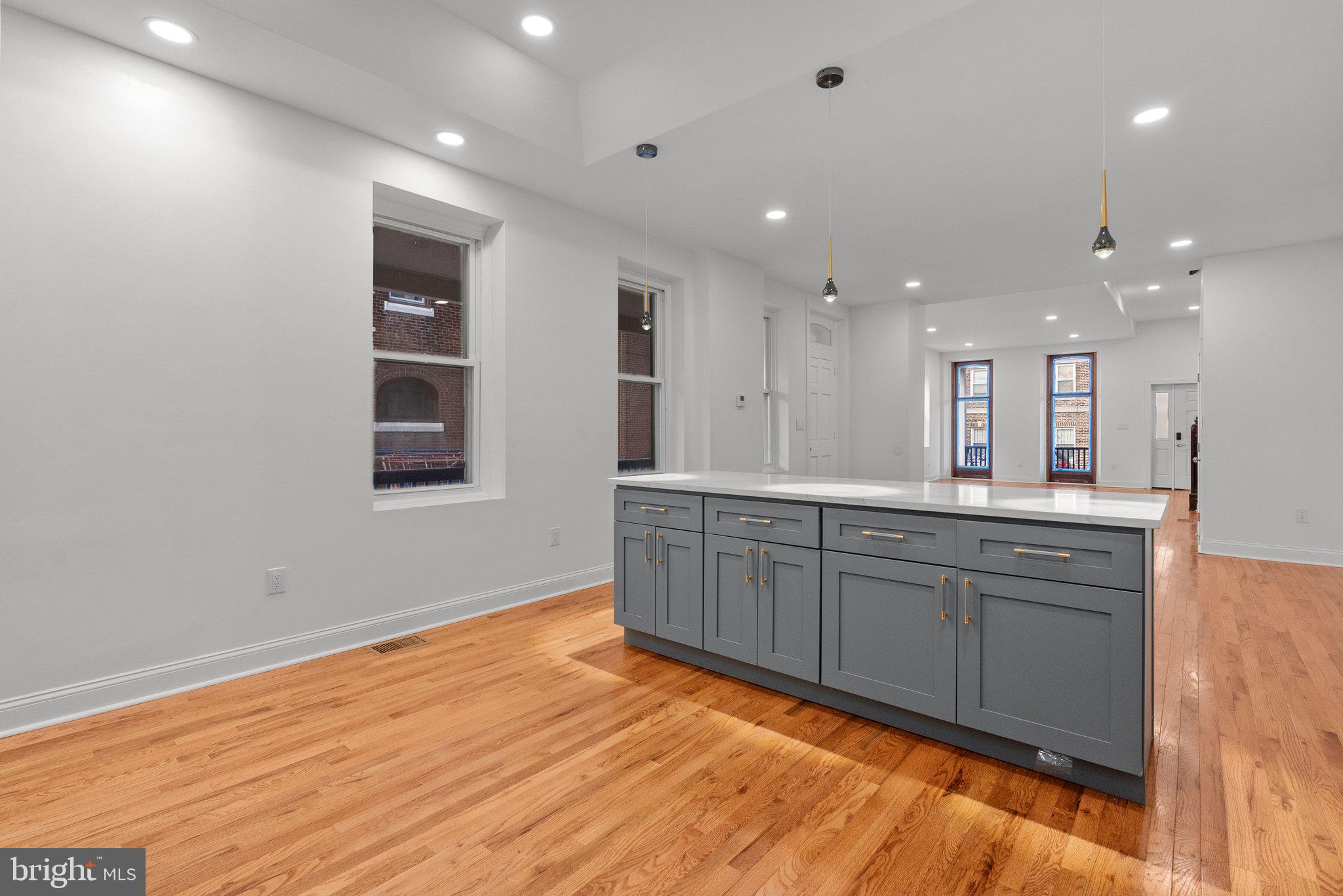 FRANKFORD - Residential