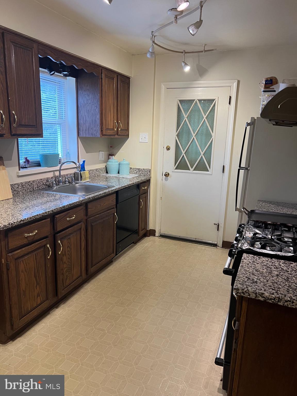 LEXINGTON PARK - Residential