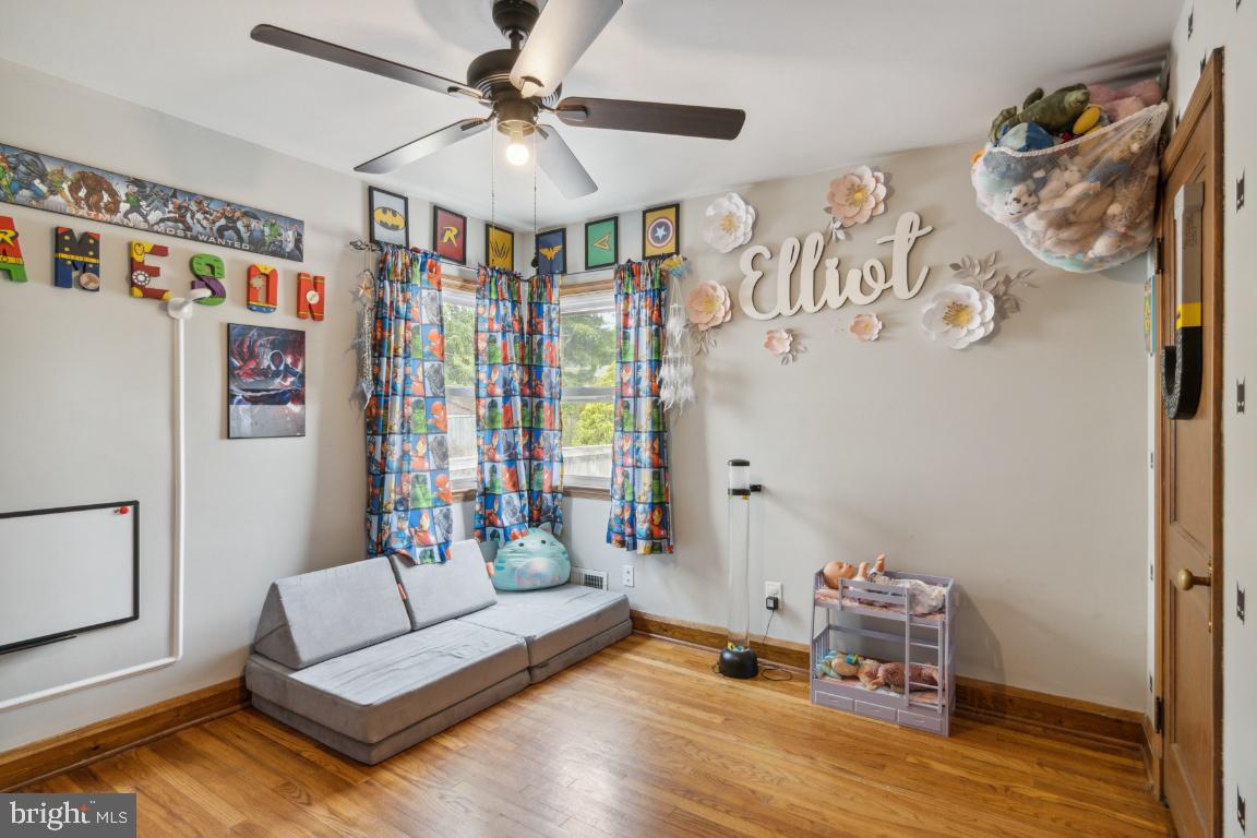 PARKVILLE - Residential