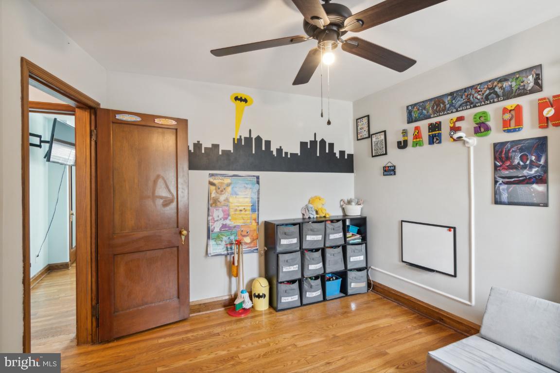 PARKVILLE - Residential