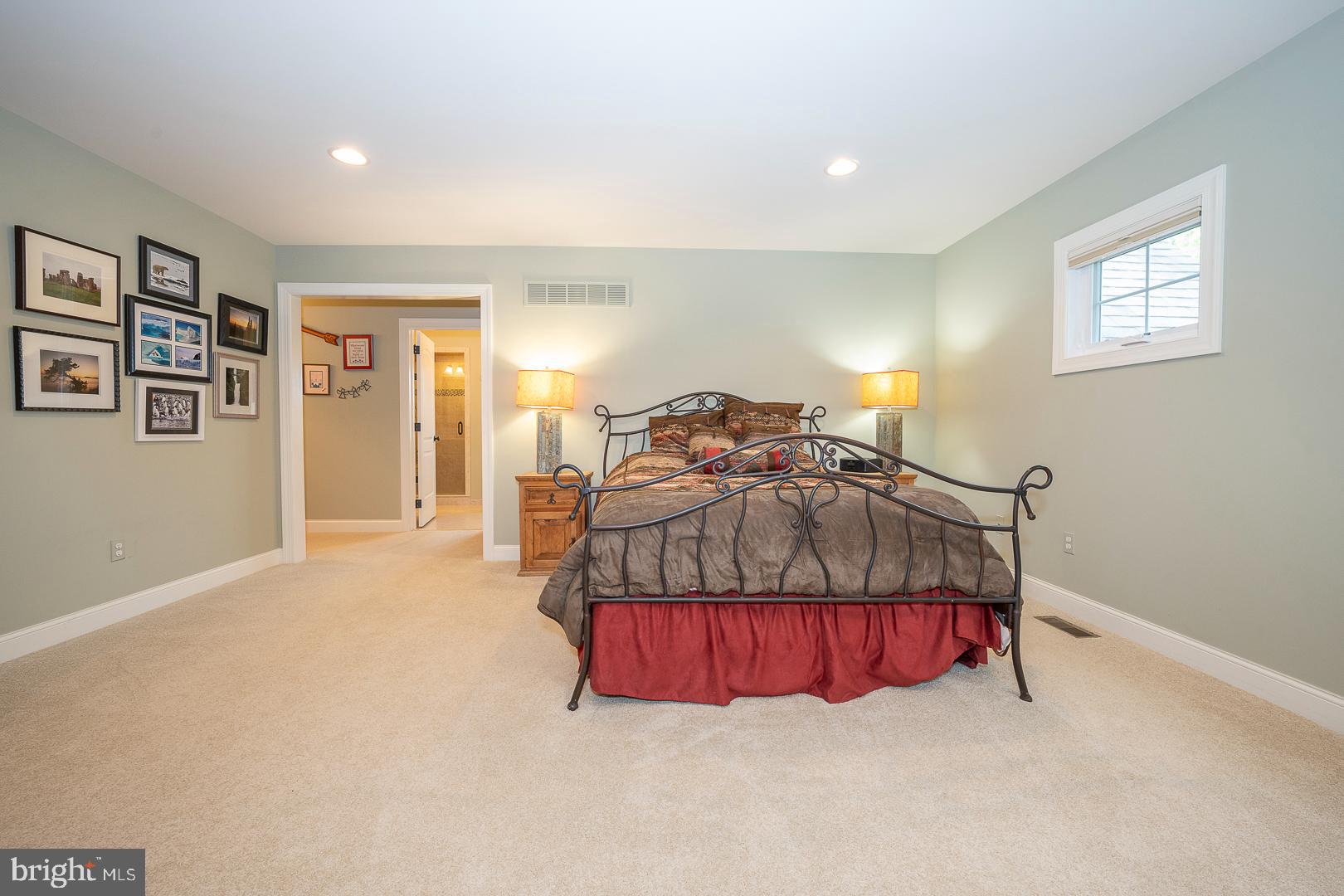 MERION GOLF MANOR - Residential