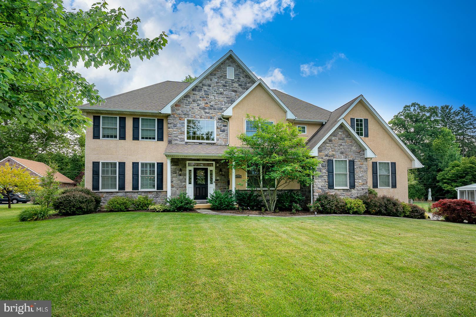 MERION GOLF MANOR - Residential