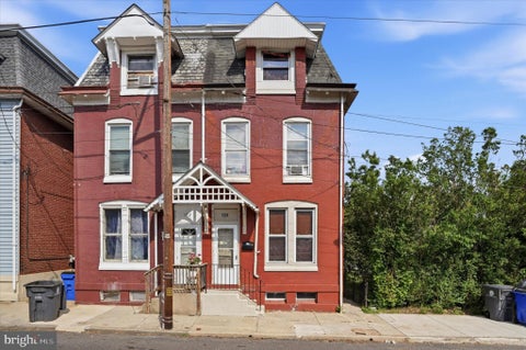 Photo of 124 S Evans Street, POTTSTOWN, PA 19464 (MLS # PAMC2197476)