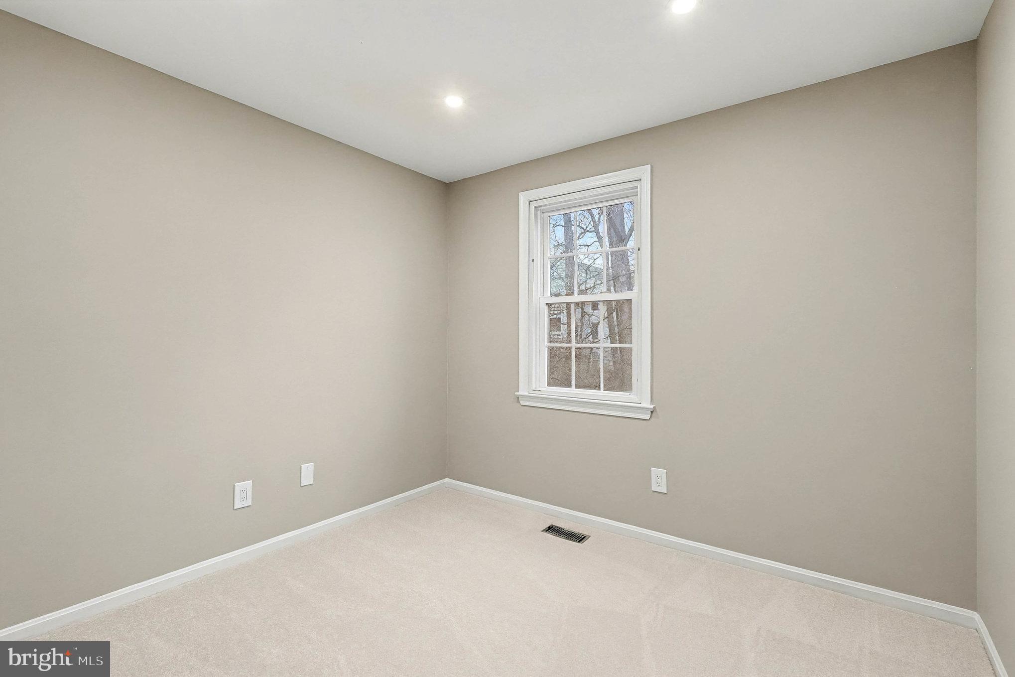 ARROWOOD - Residential