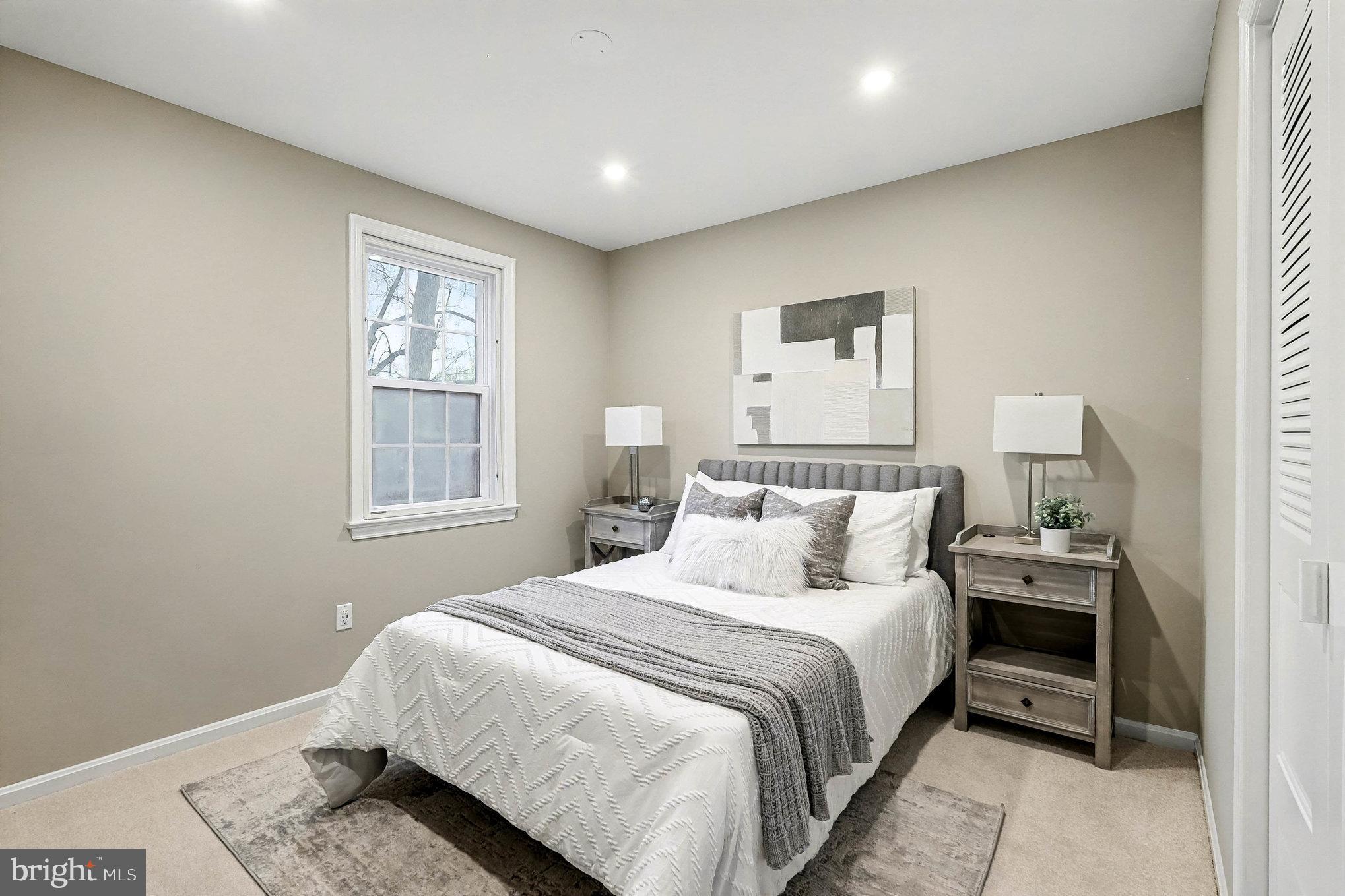 ARROWOOD - Residential