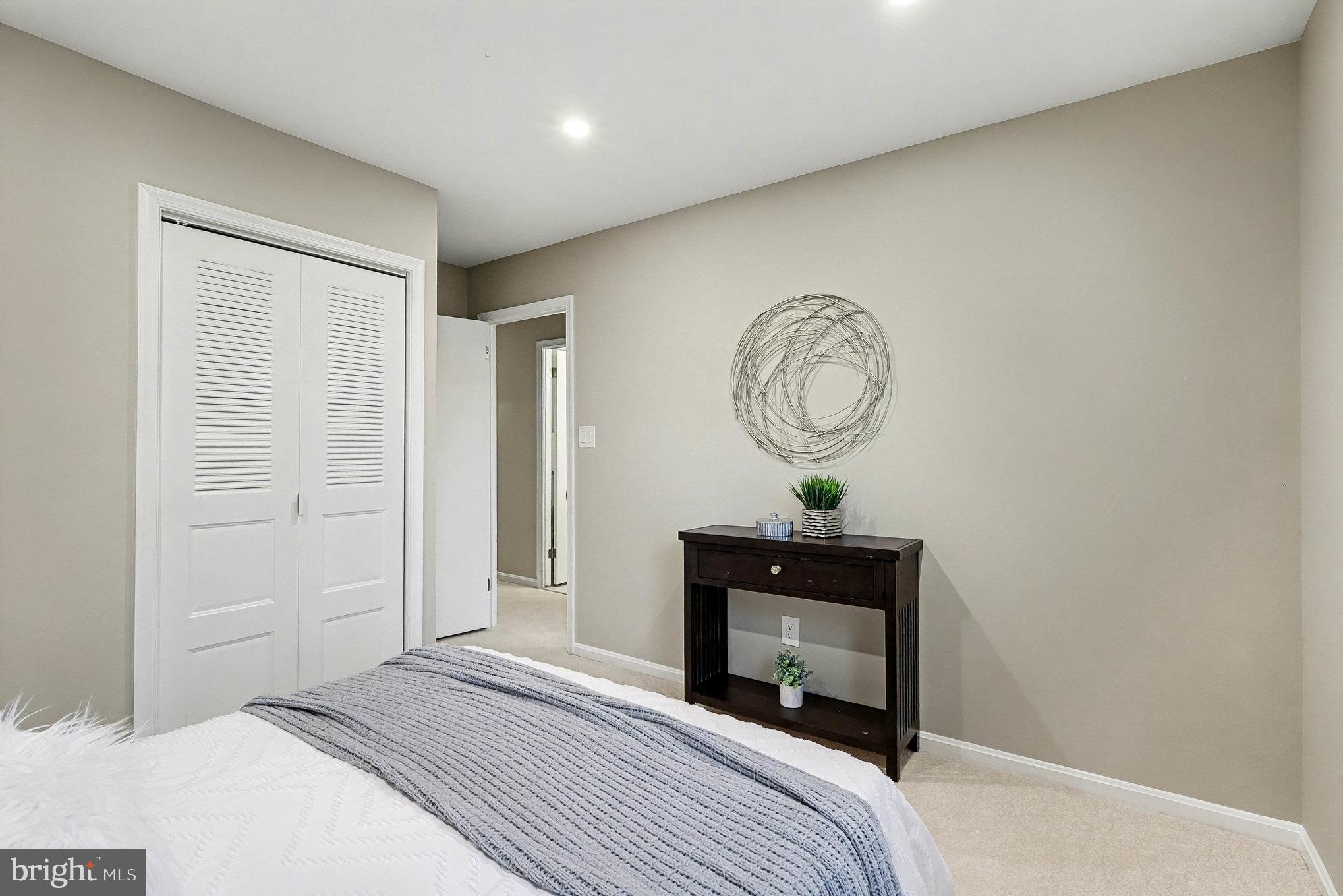 ARROWOOD - Residential