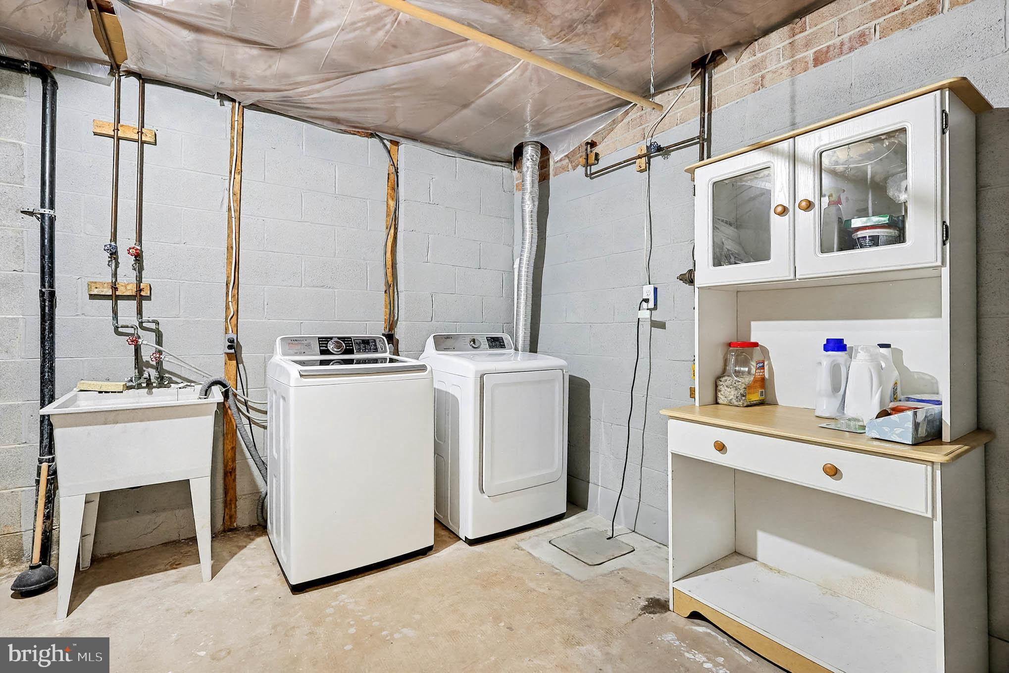 ARROWOOD - Residential