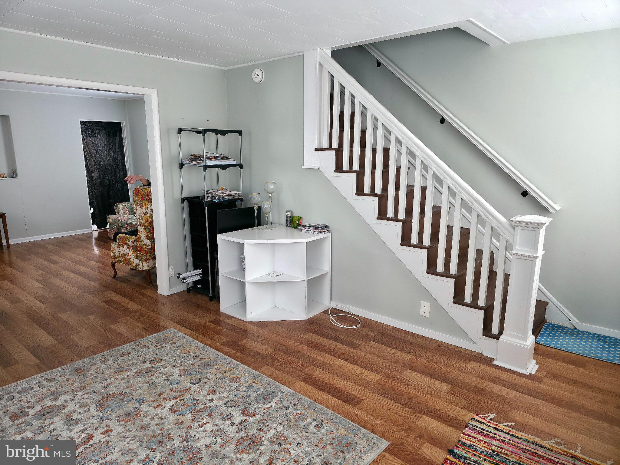213 LAUREL STREET