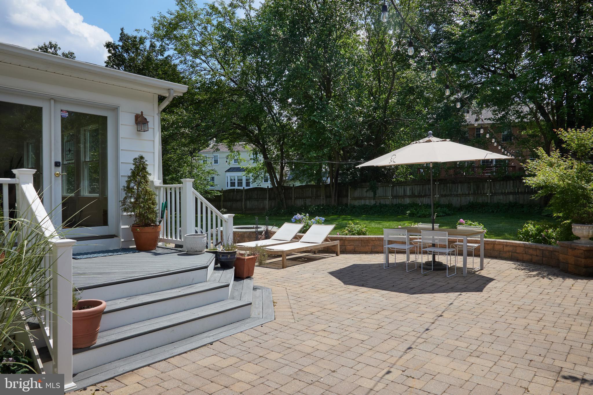 HILLANDALE - Residential