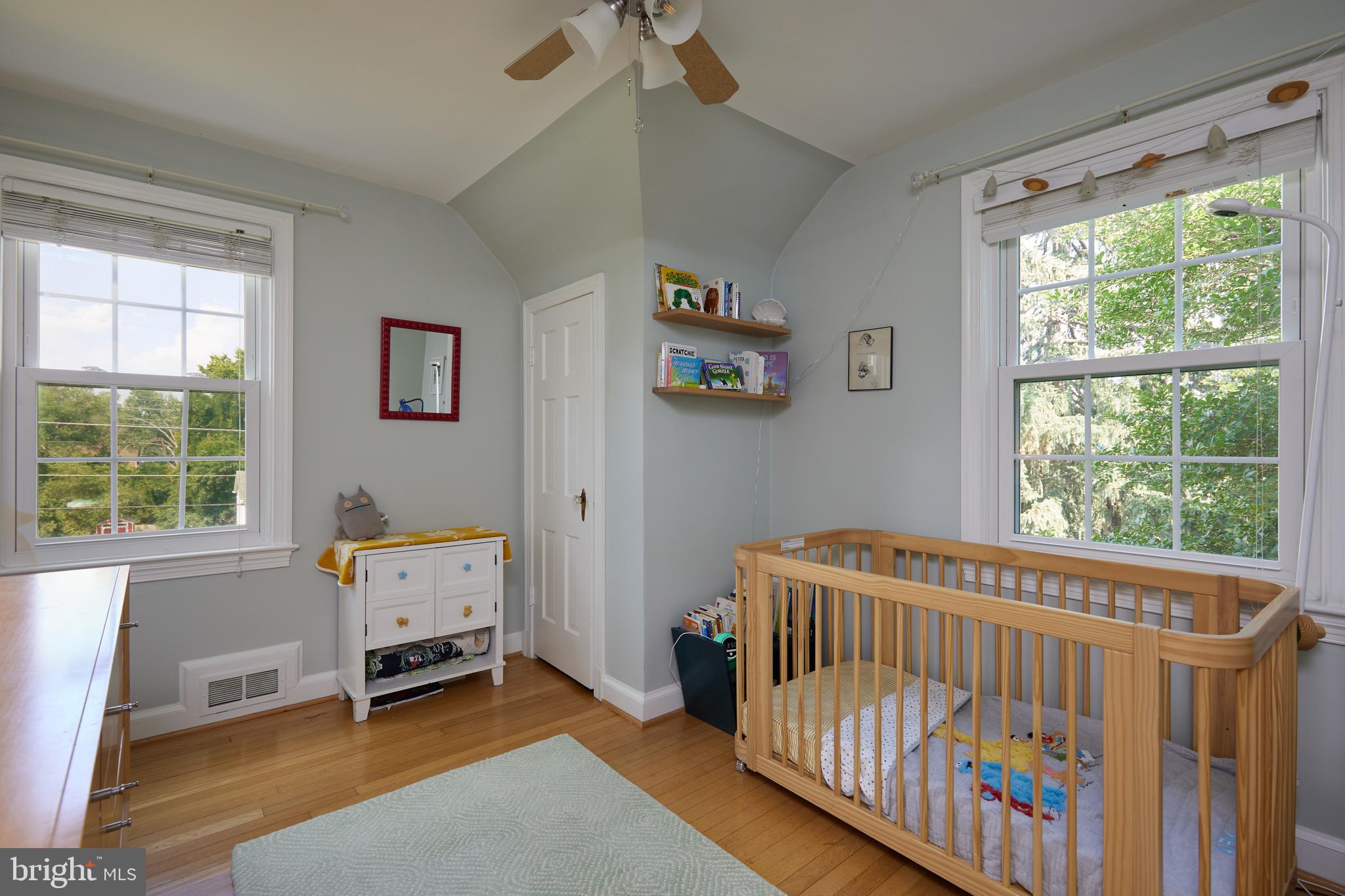 HILLANDALE - Residential