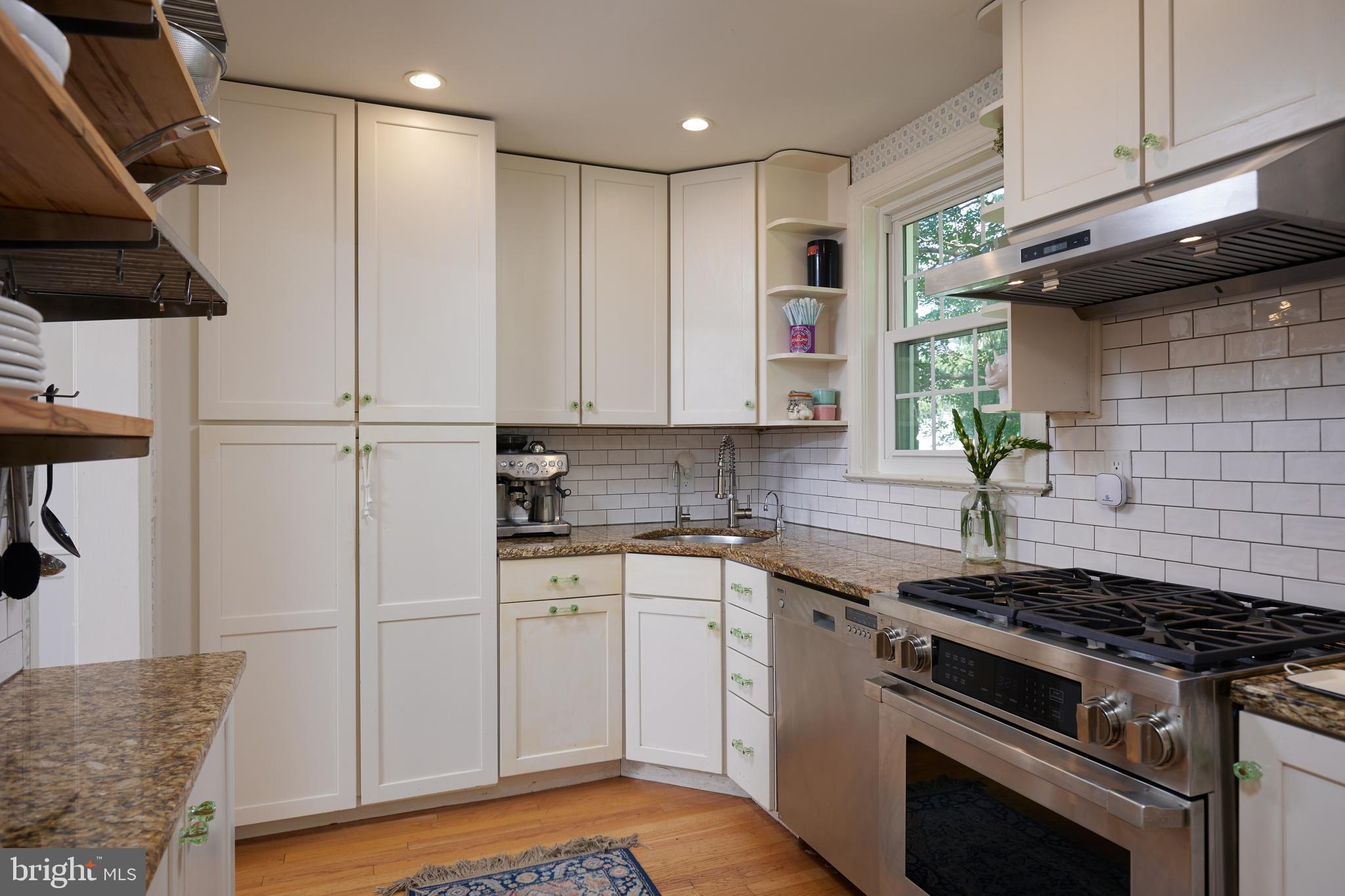 HILLANDALE - Residential