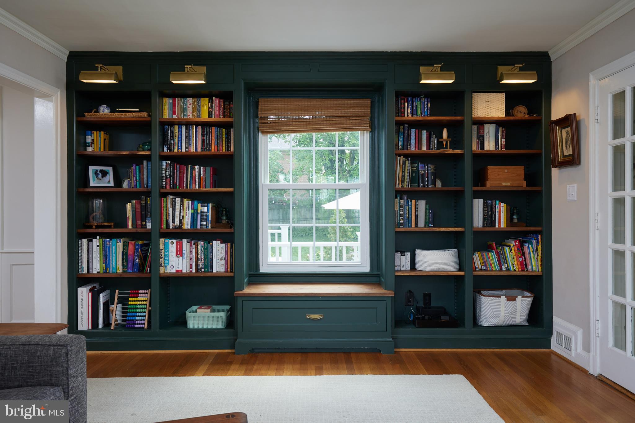 HILLANDALE - Residential