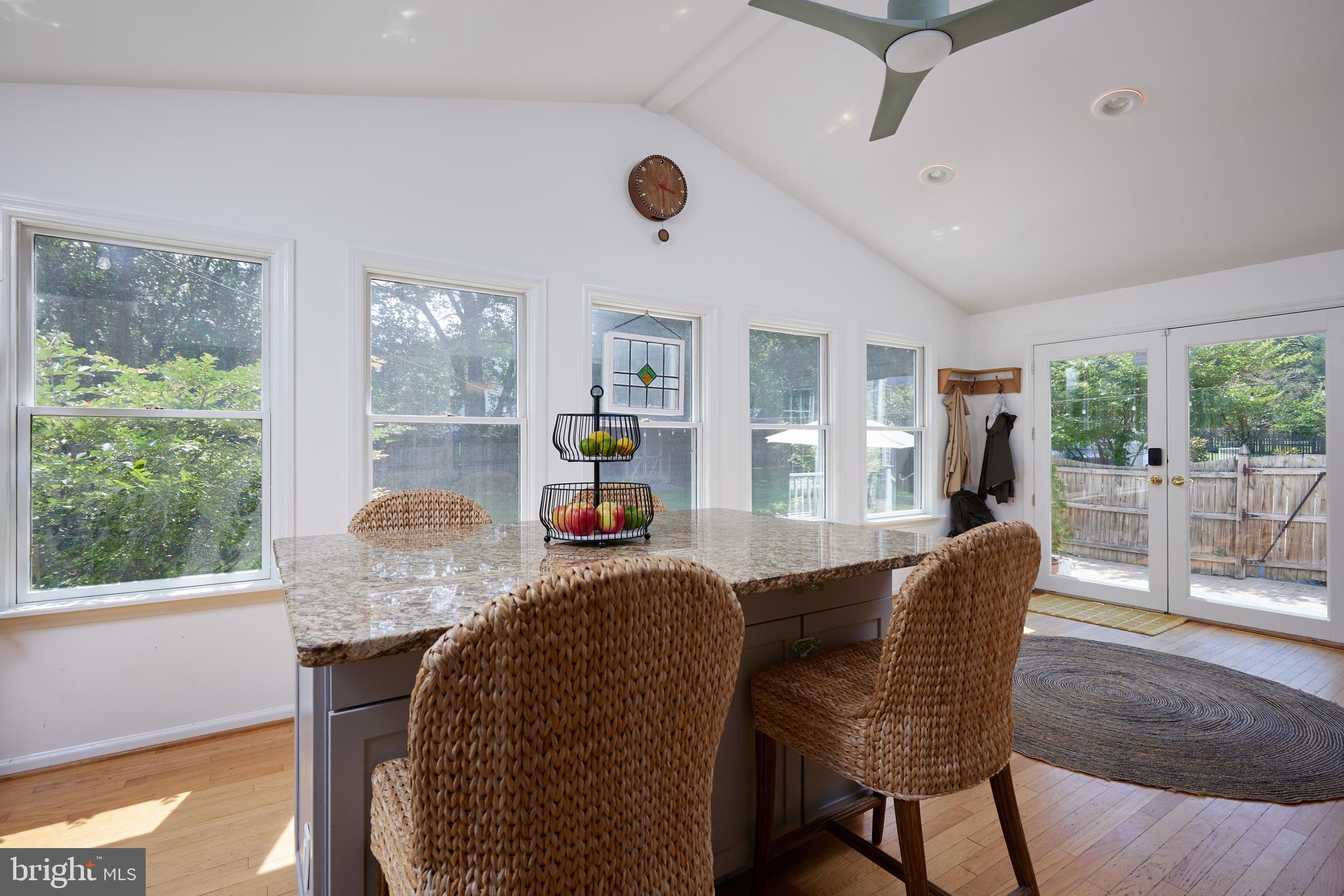 HILLANDALE - Residential