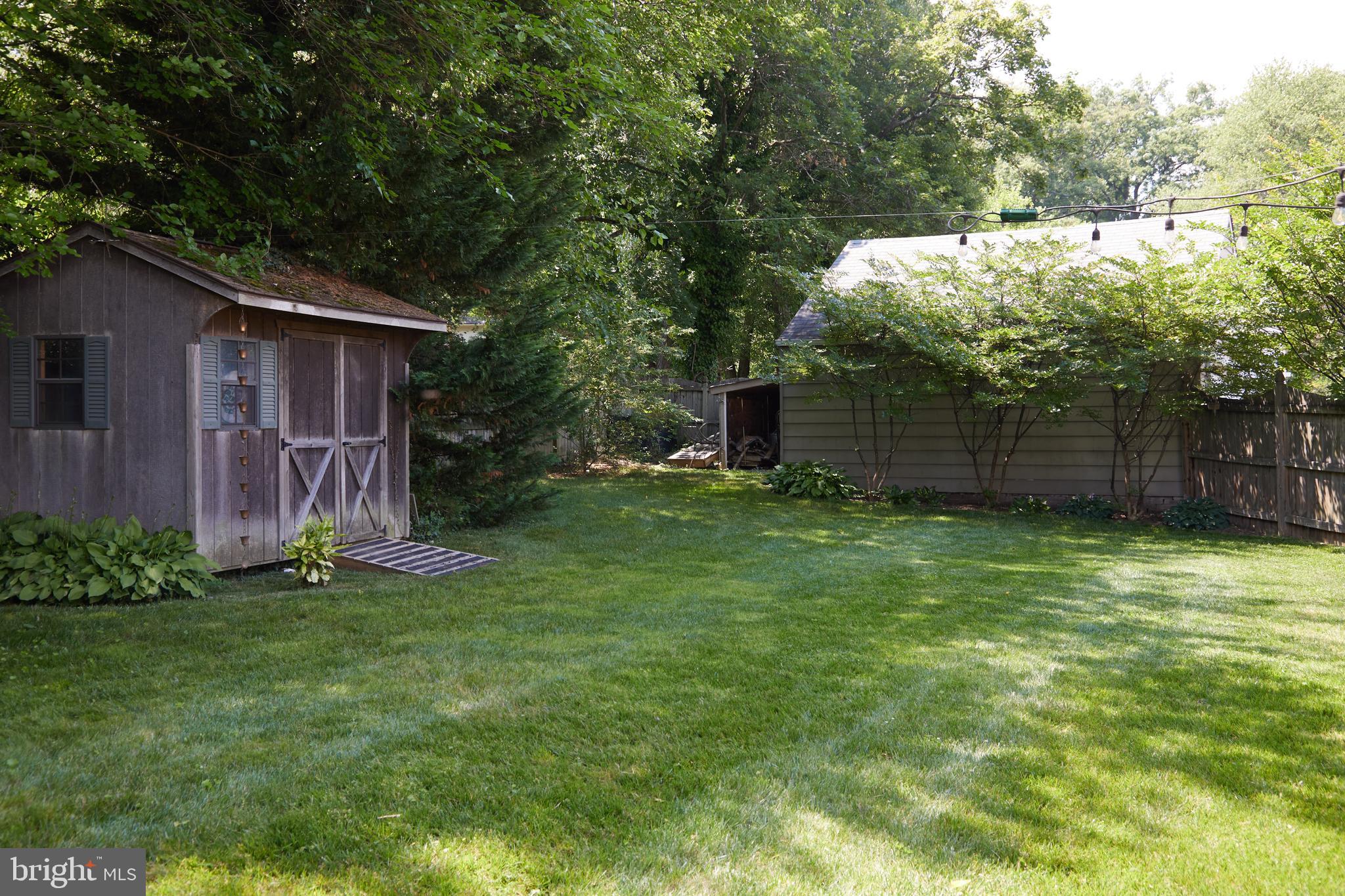 HILLANDALE - Residential