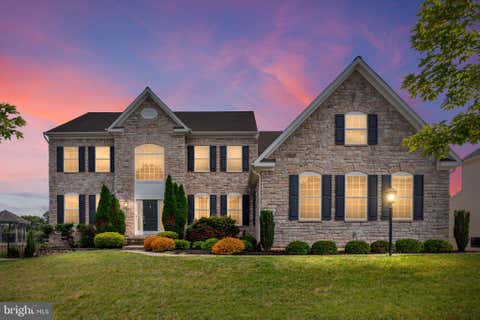 Photo of 1407 Balderston Court NE, LEESBURG, VA 20176 (MLS # VALO2132258)