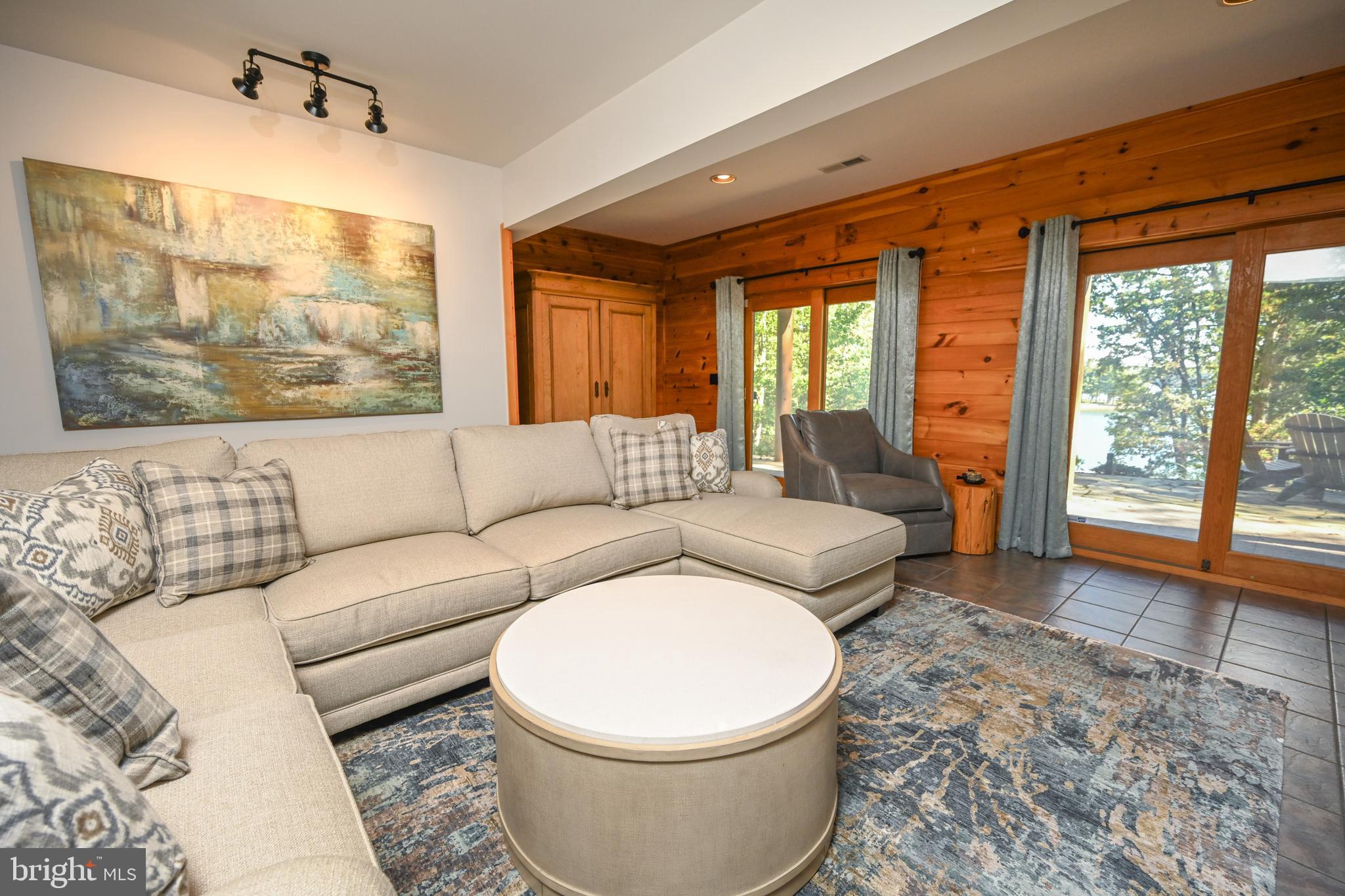 PERGIN FARM - Residential