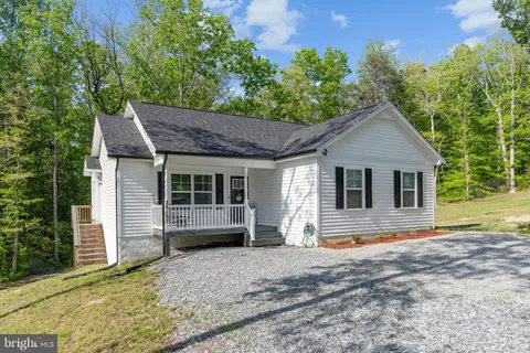 26157 Metts Circle, Ruther Glen, VA MLS: VACV2007884