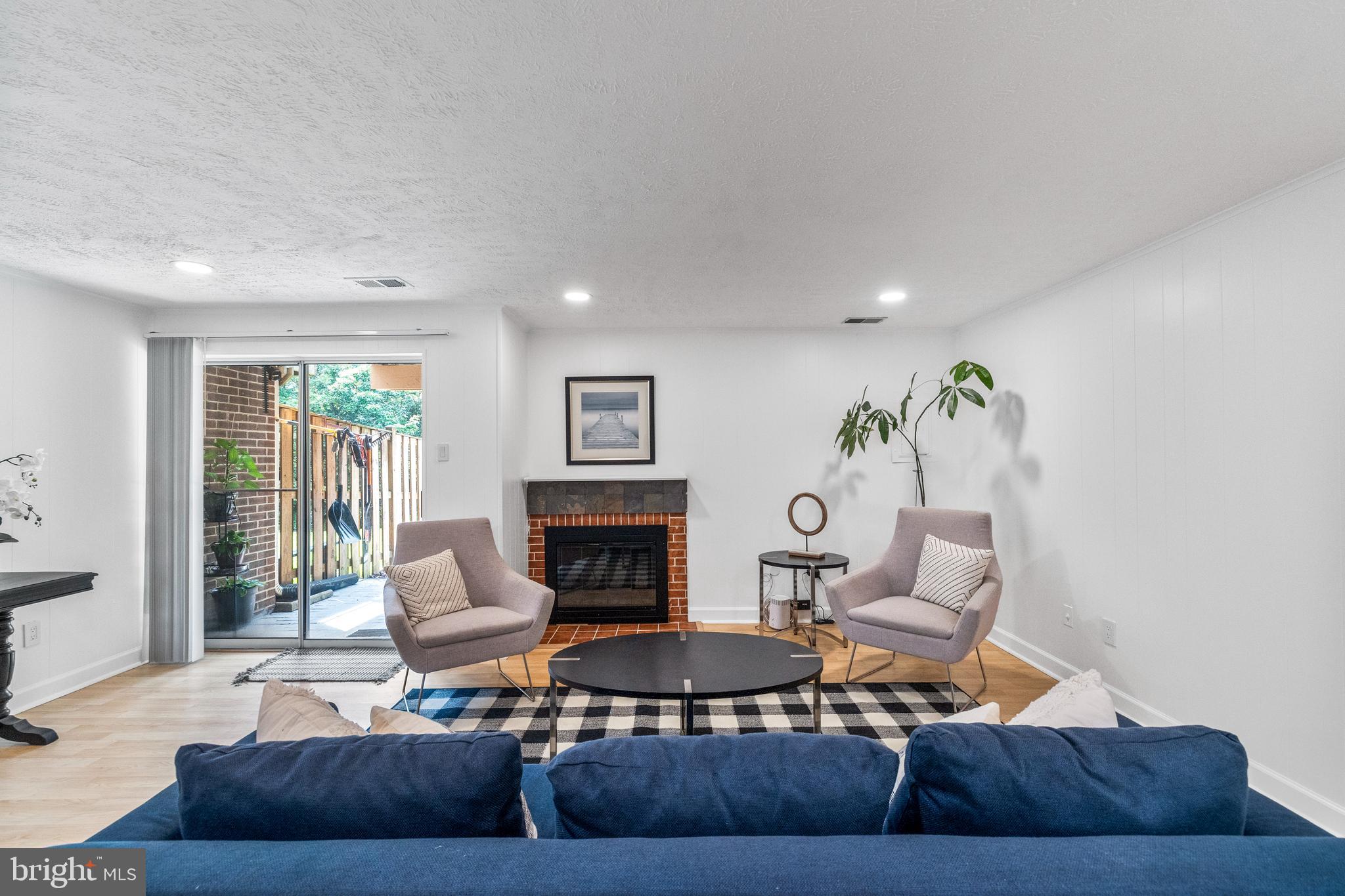 GLENWOOD MANOR - Residential