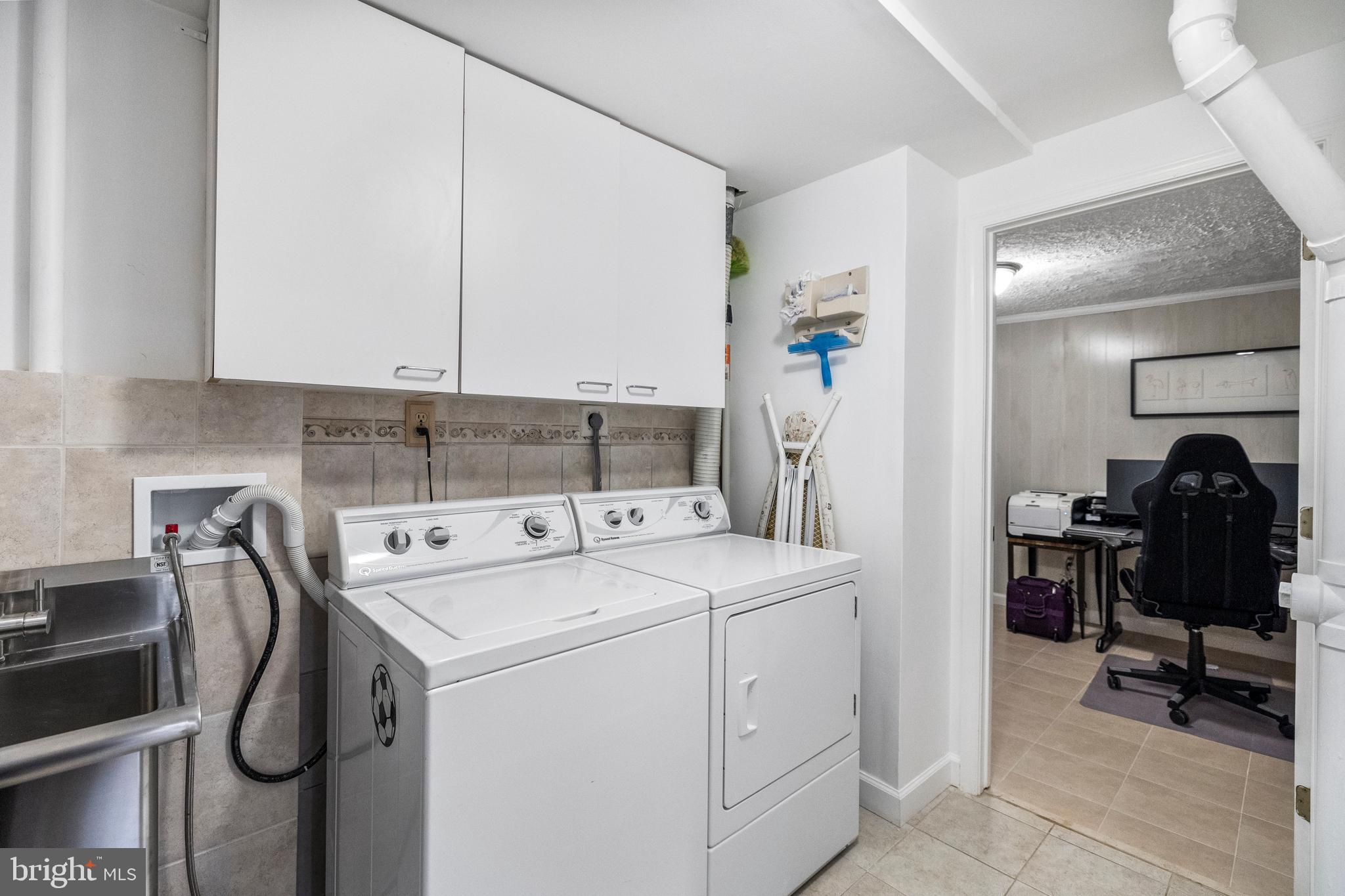 GLENWOOD MANOR - Residential