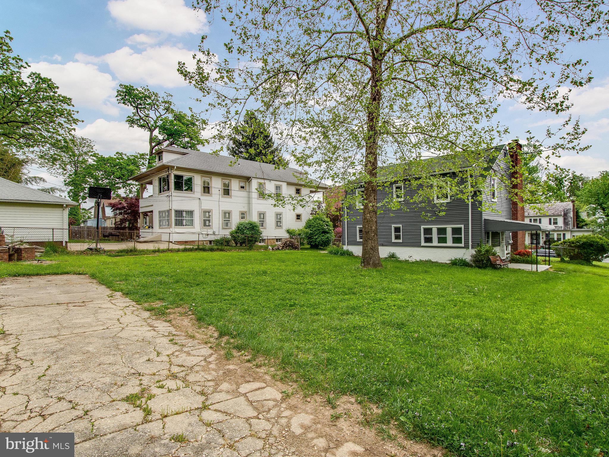 WINDSOR HILLS - Residential