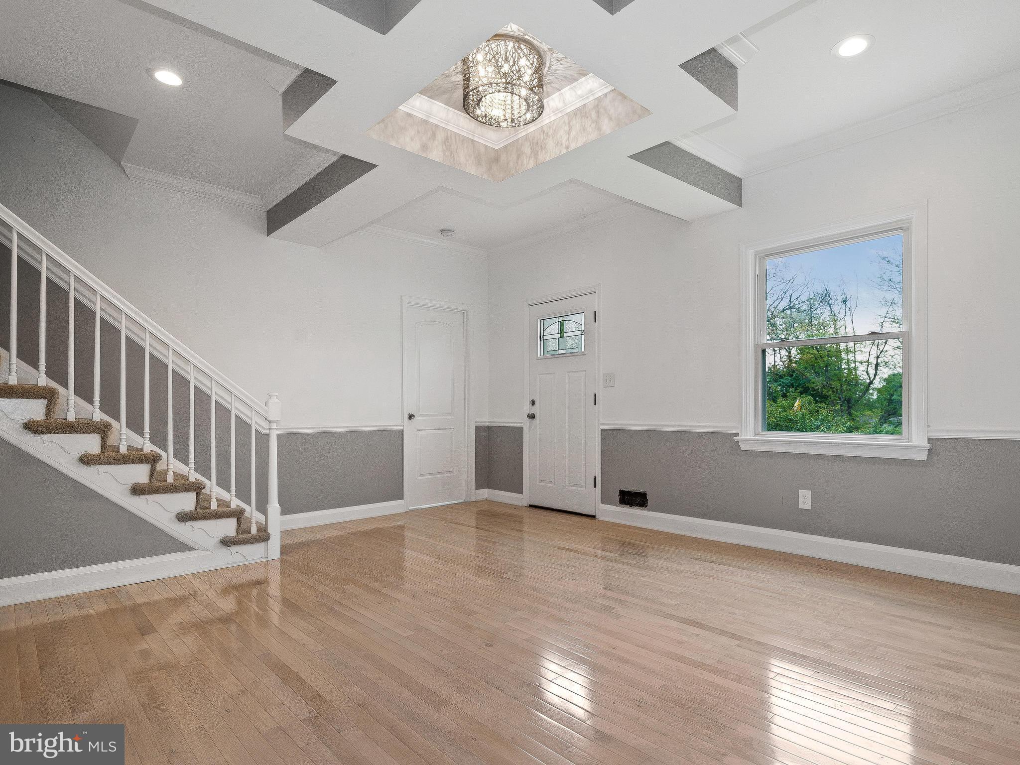 WINDSOR HILLS - Residential