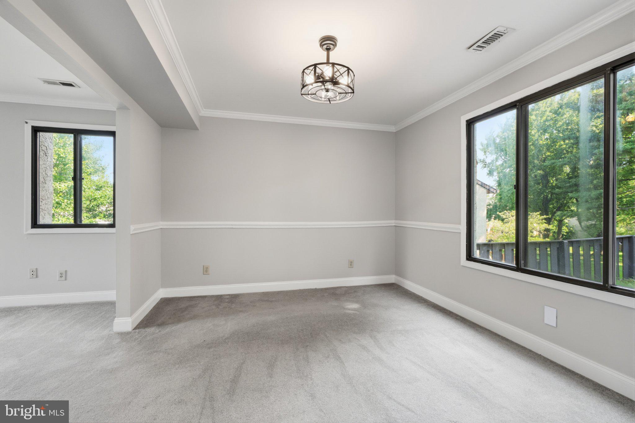 144 GOLF CLUB DRIVE