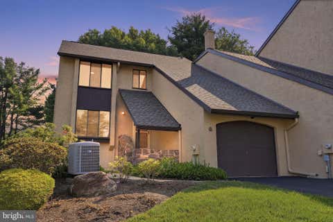 Townhouse For Sale - 144 Golf Club Drive<br/> LANGHORNE, PA 19047