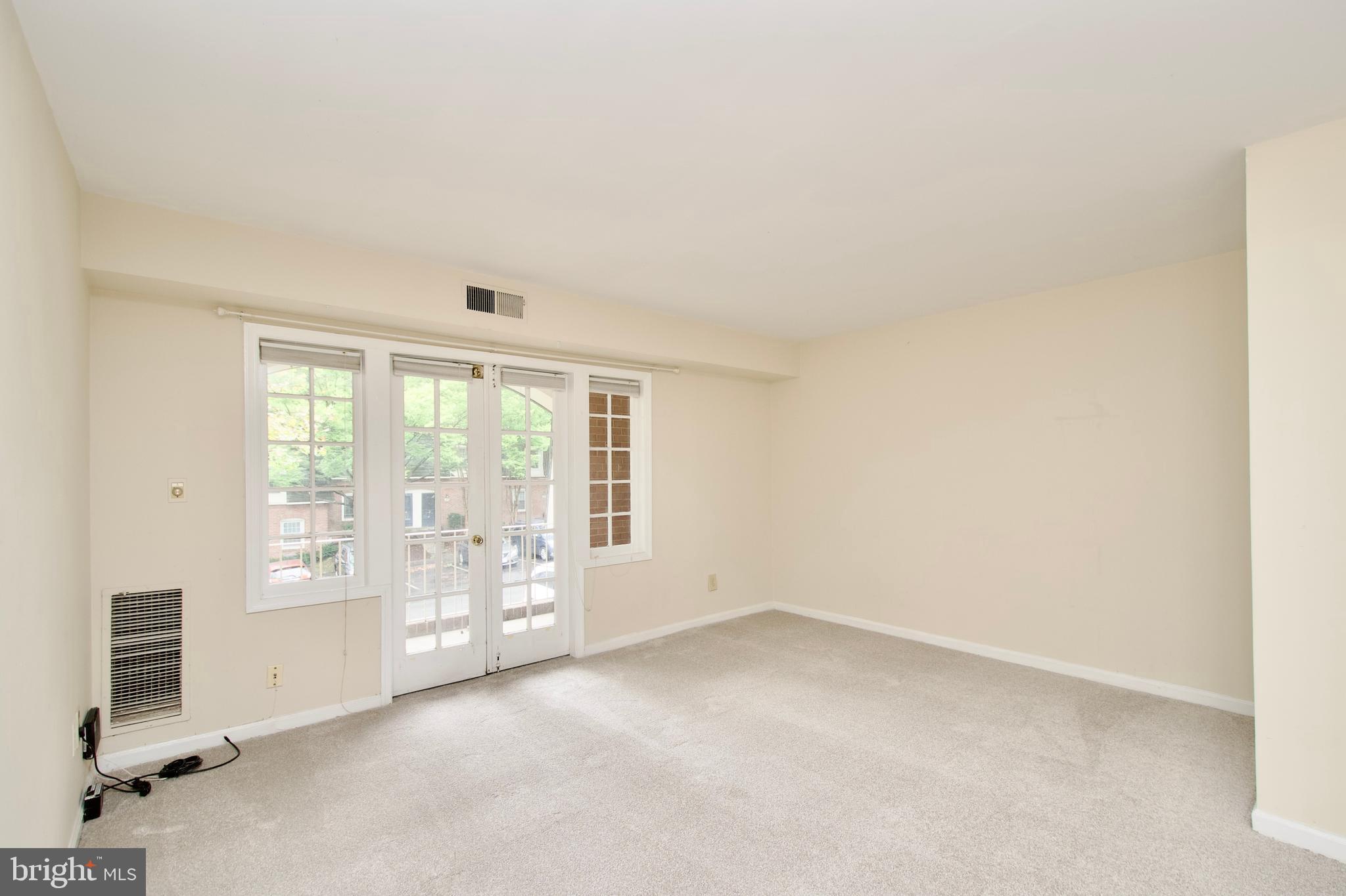 CARDINAL FOREST - Residential Lease