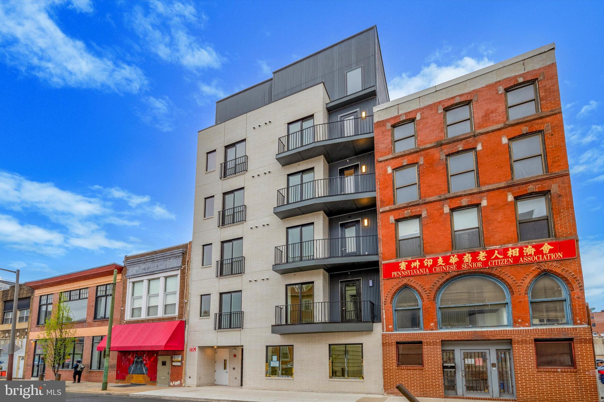 CHINATOWN - Residential Lease