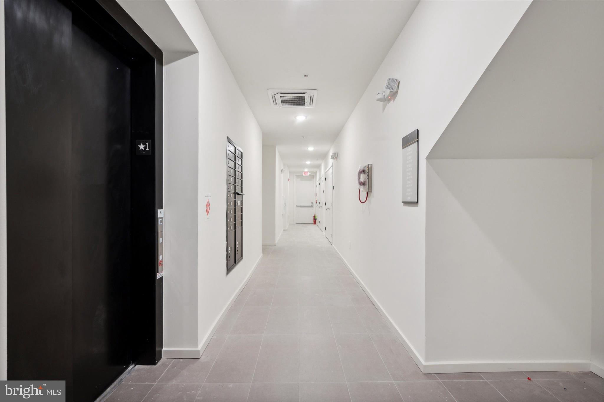 CHINATOWN - Residential Lease