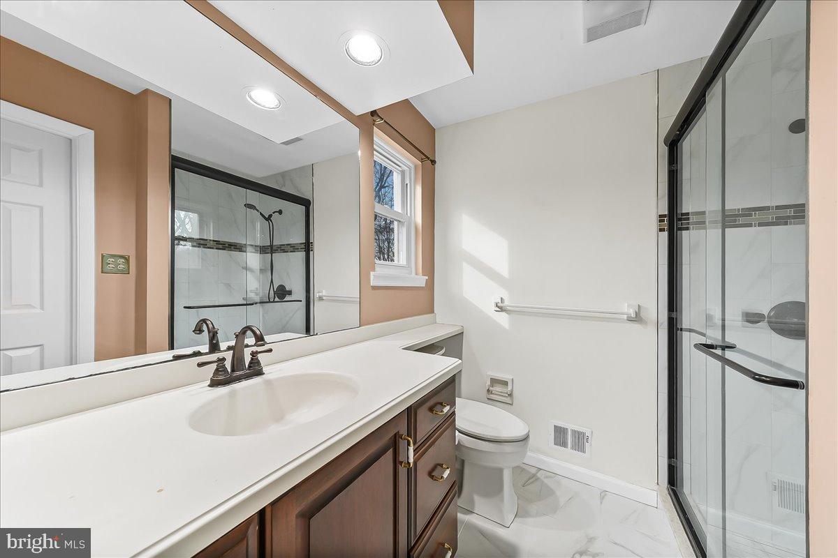 VALLEYBROOK - Residential