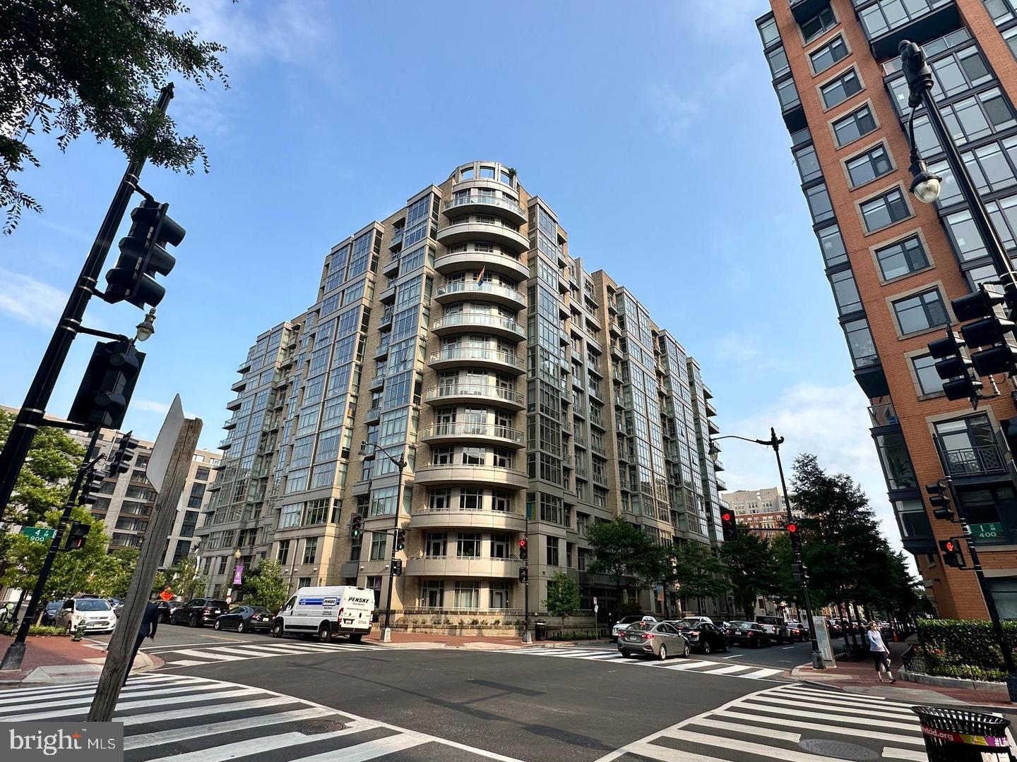 811 4TH STREET NW 318