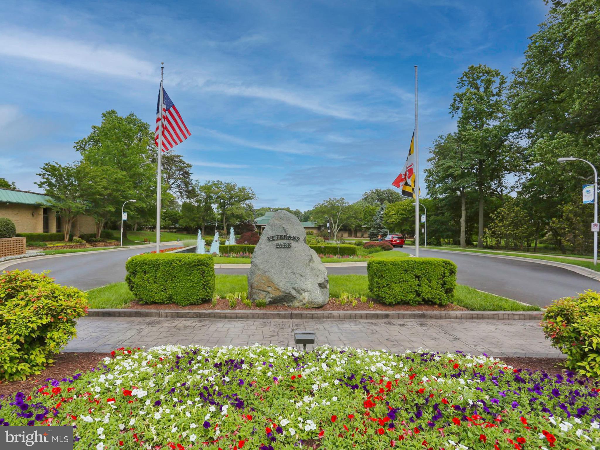 LEISURE WORLD - Residential