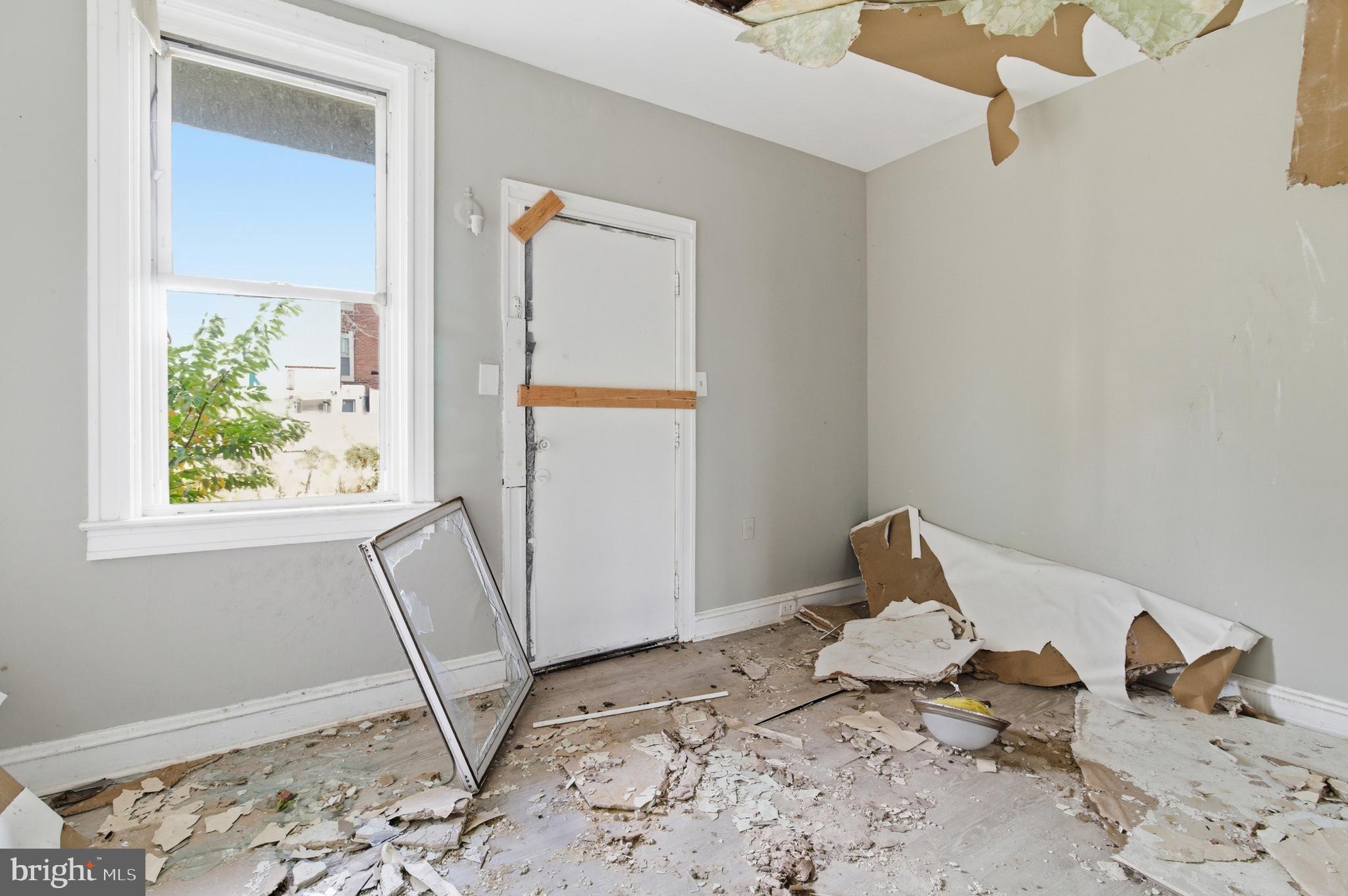 BIDDLE STREET - Residential