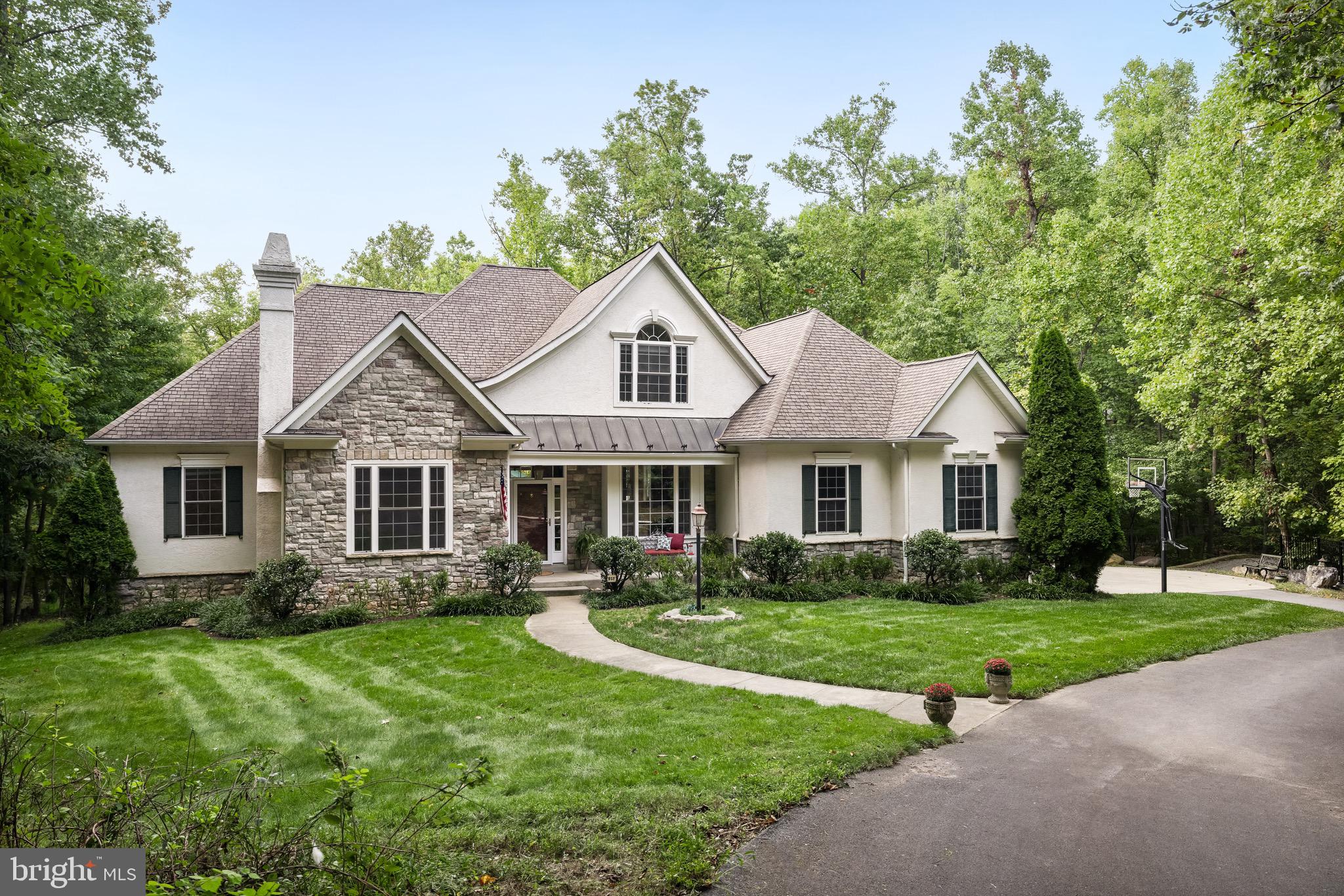 SHANNONDALE - Residential