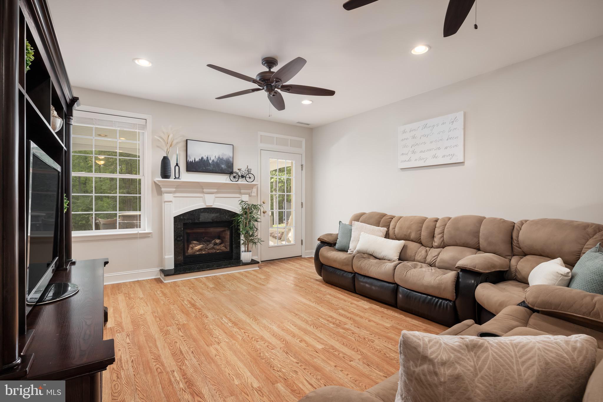 SHANNONDALE - Residential