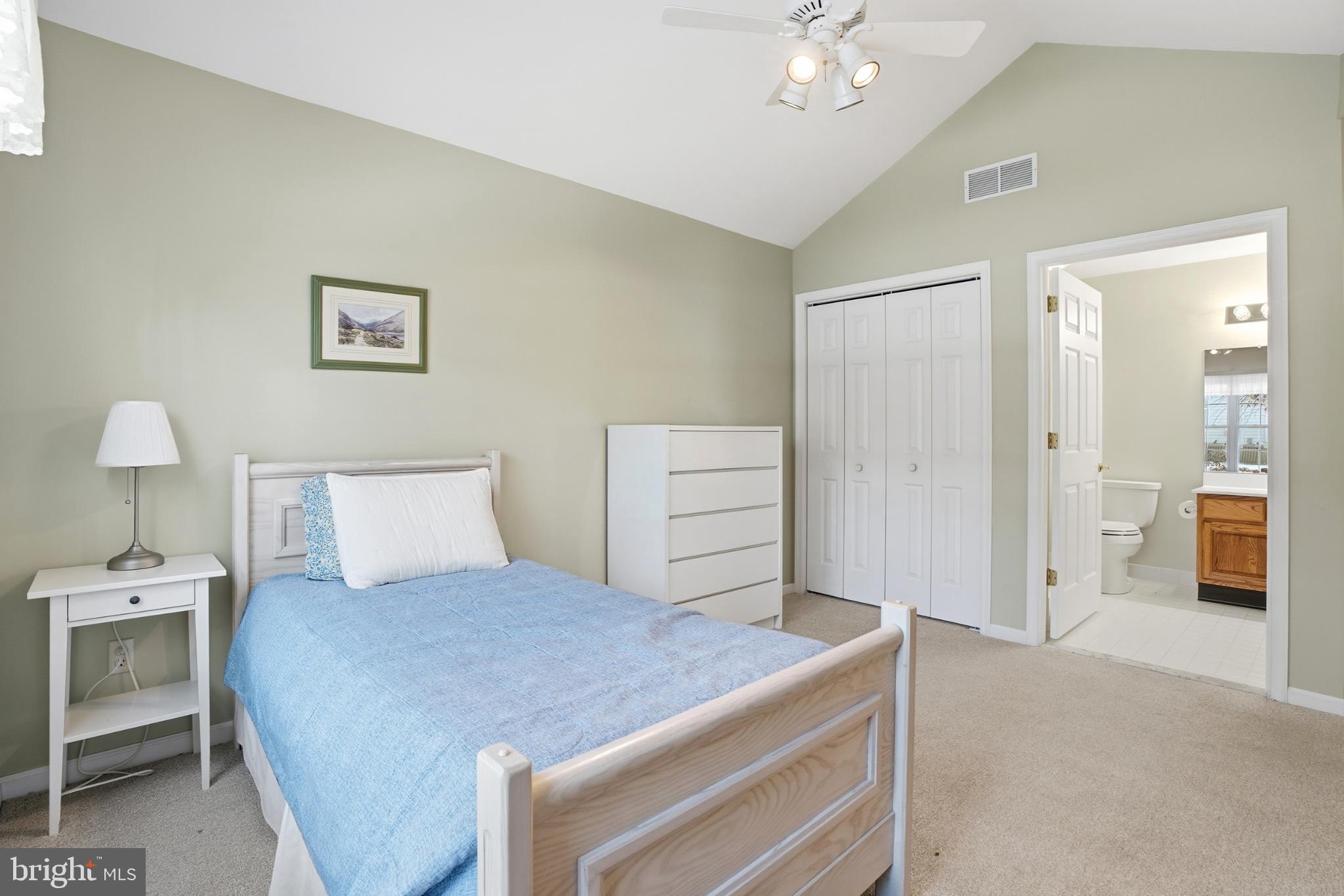 LIONSGATE - Residential