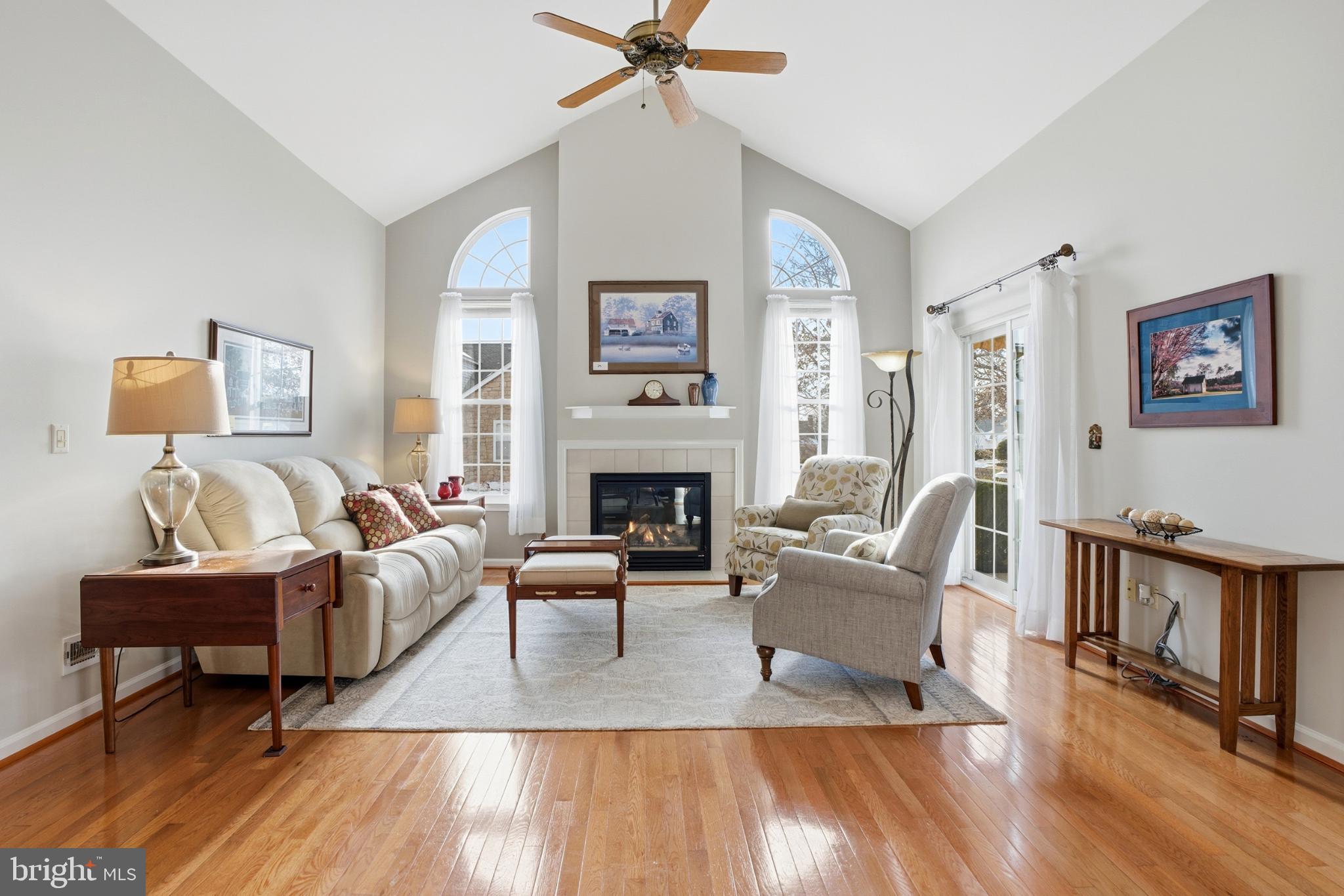 LIONSGATE - Residential