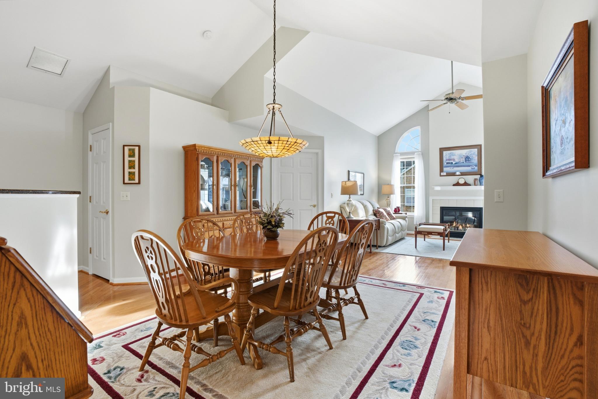 LIONSGATE - Residential