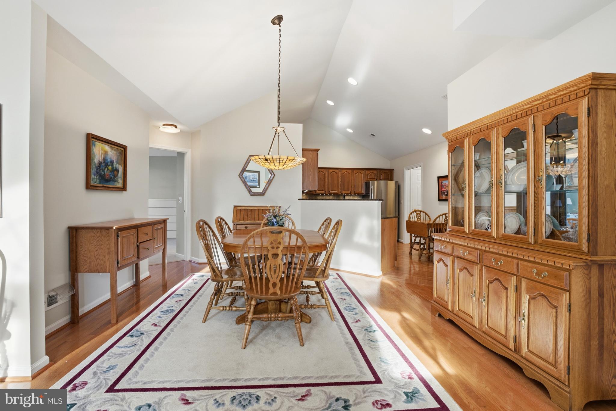 LIONSGATE - Residential