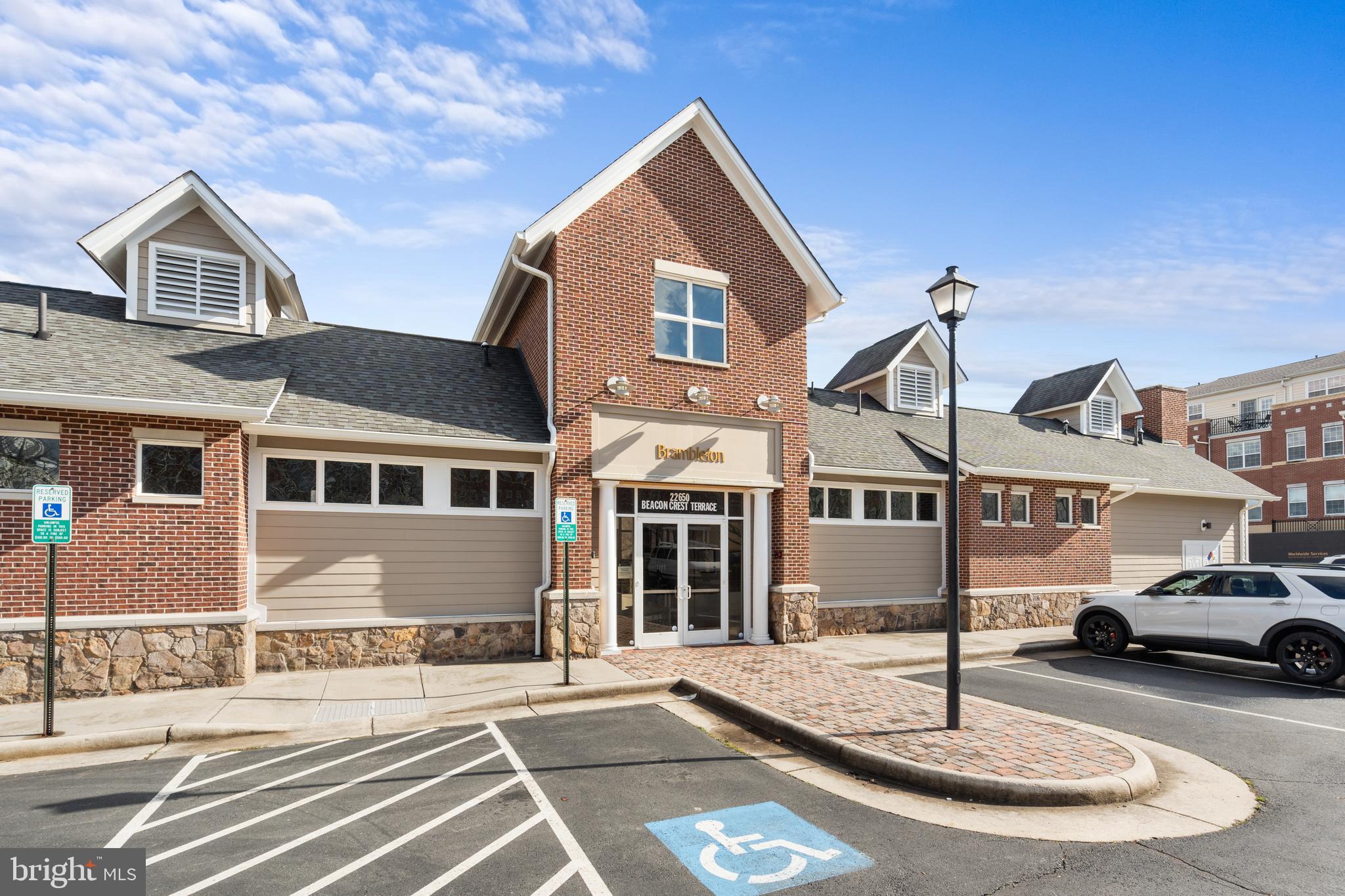 SUMMERFIELD - Residential