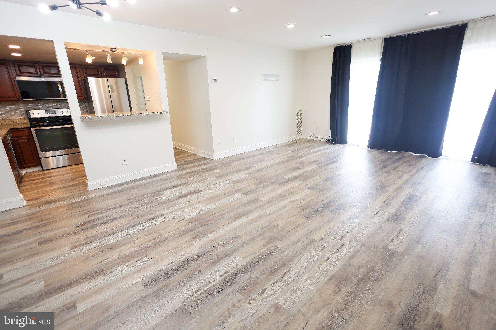 10107 PRINCE PLACE 304