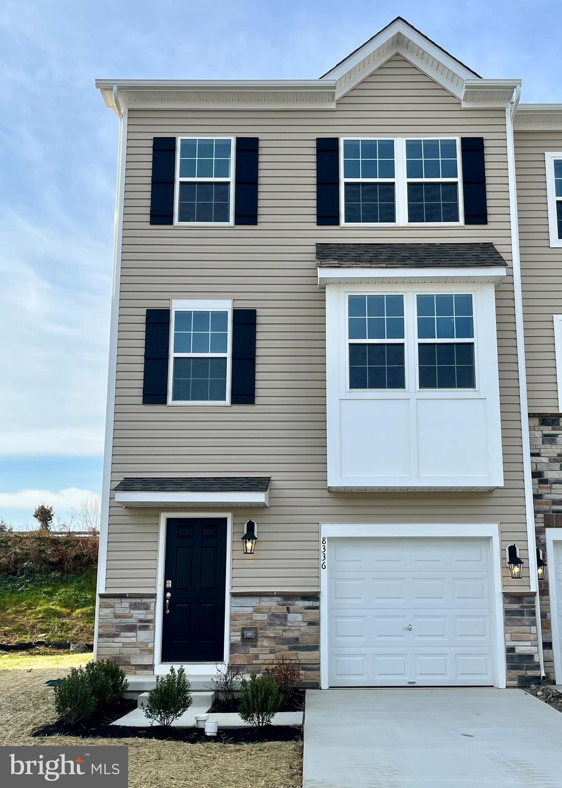 8336 ALEXANDER COURT