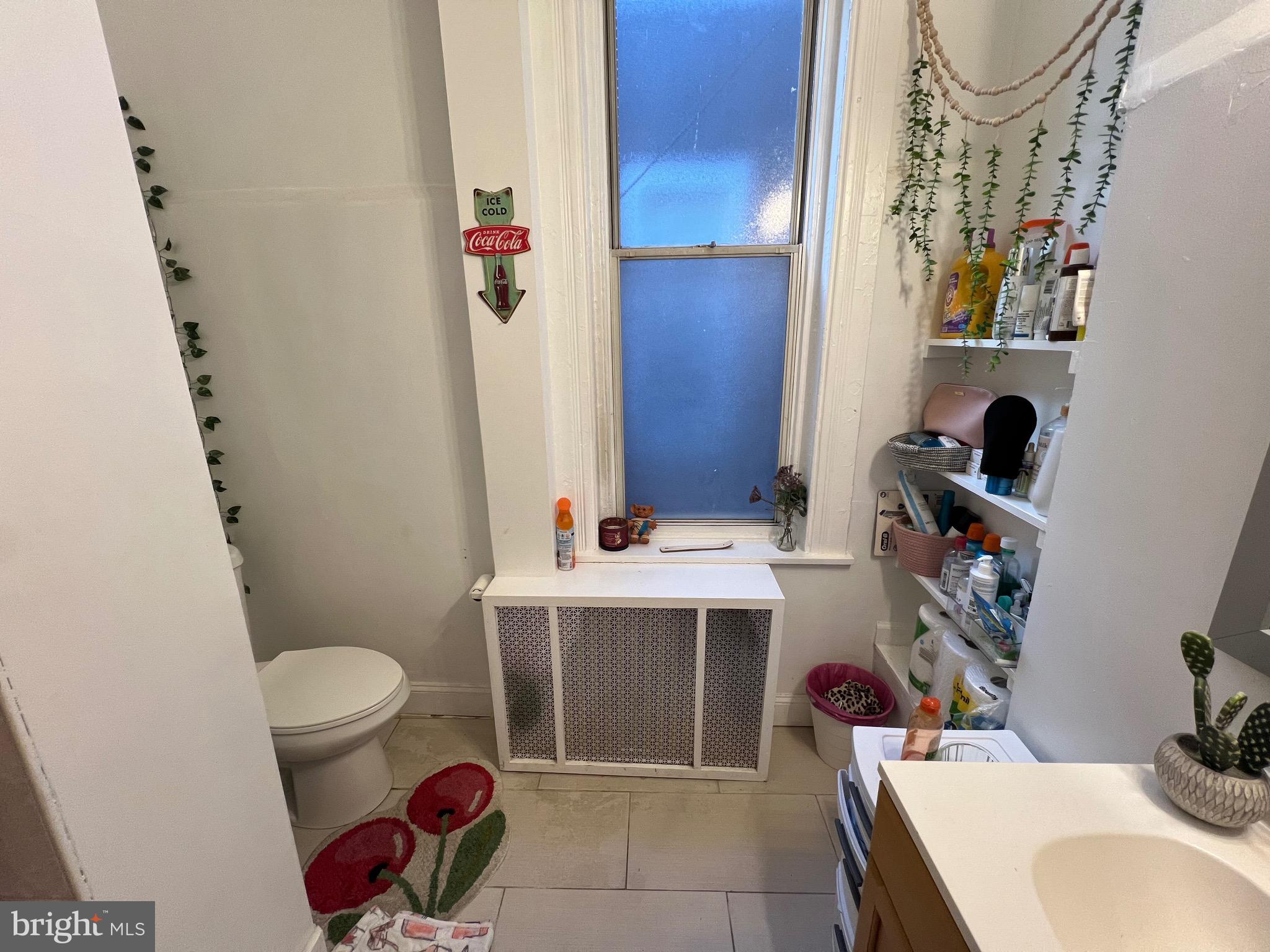 TEMPLE UNIVERSITY - Residential Lease