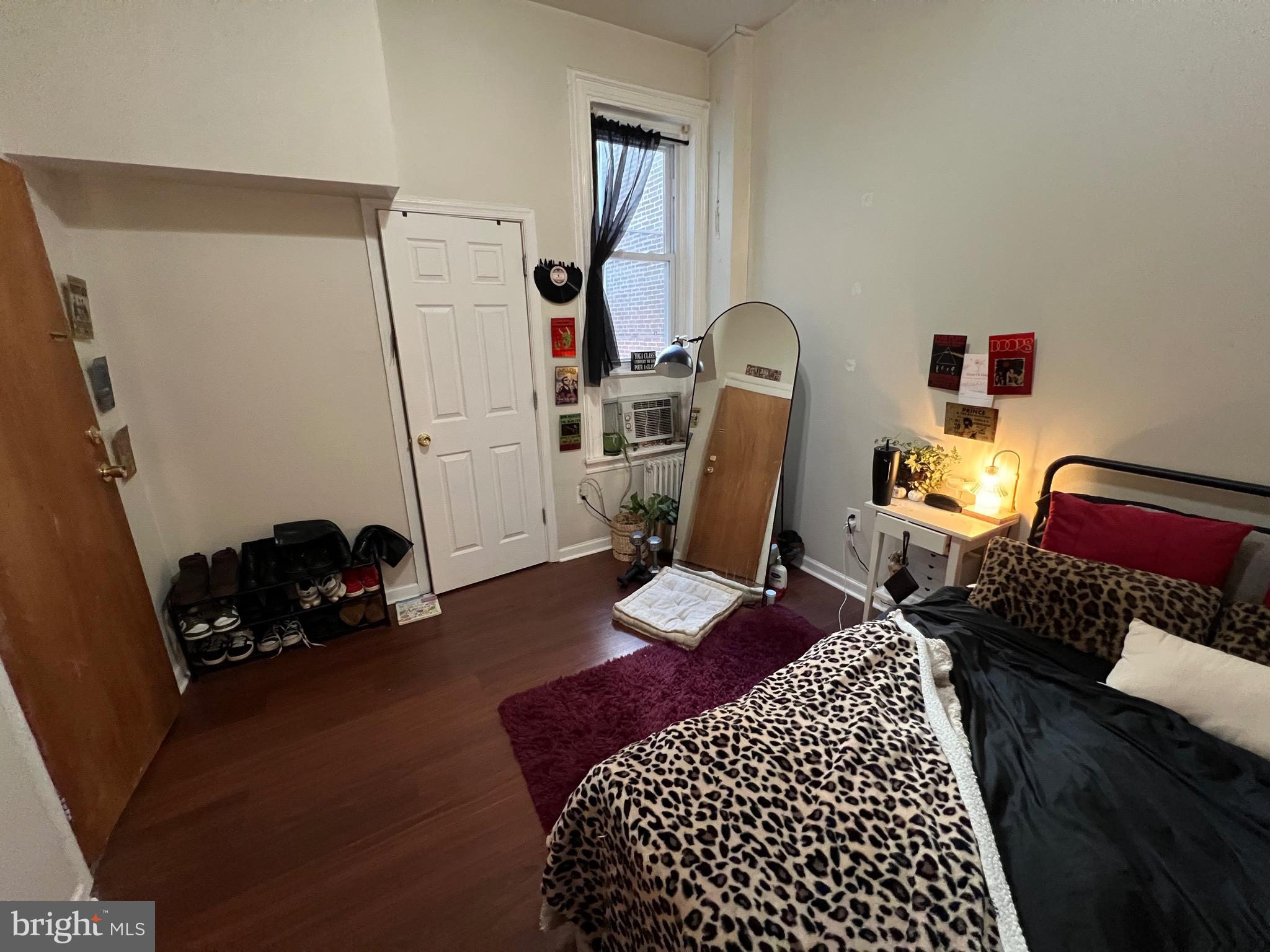 TEMPLE UNIVERSITY - Residential Lease