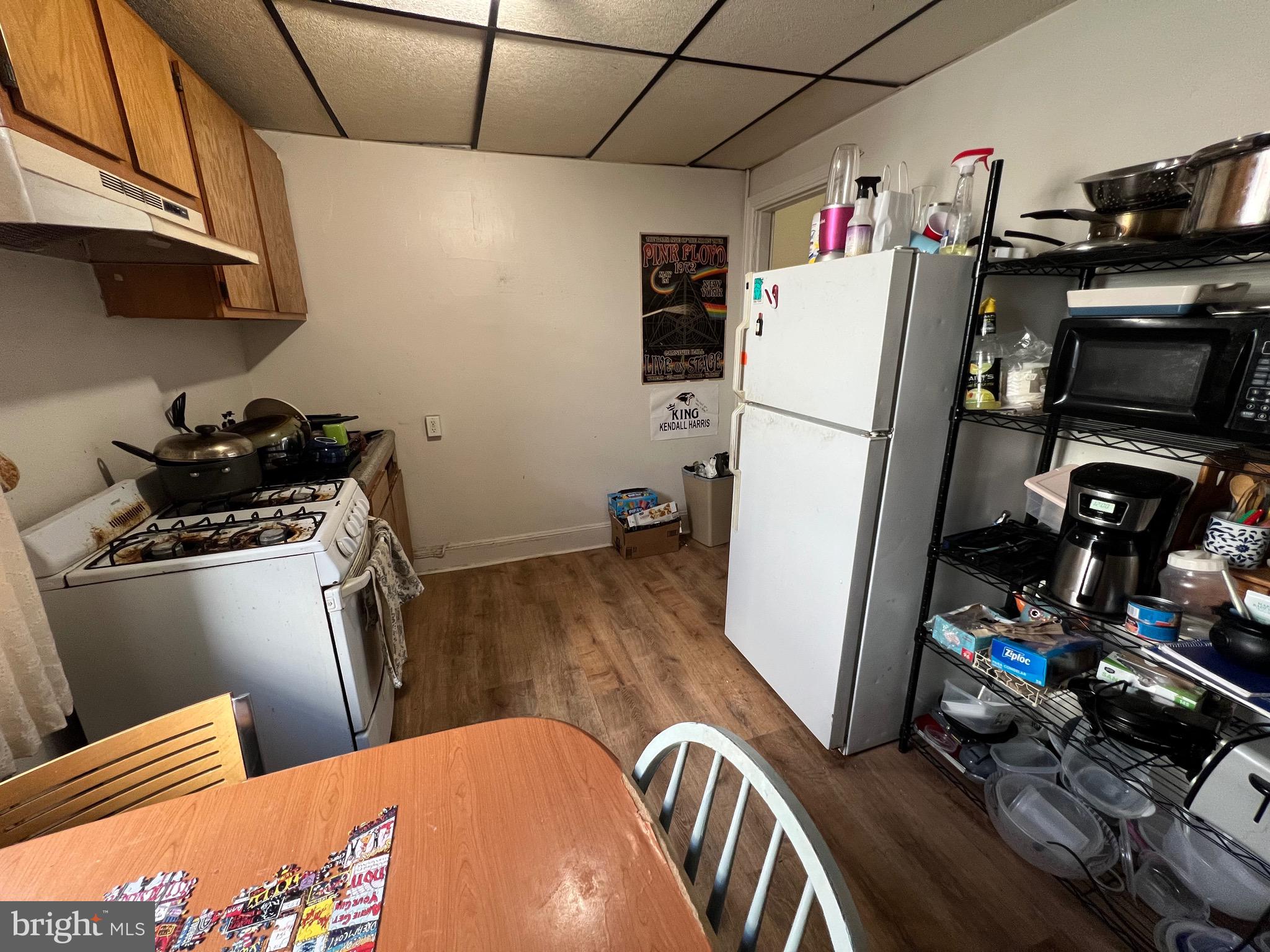 TEMPLE UNIVERSITY - Residential Lease