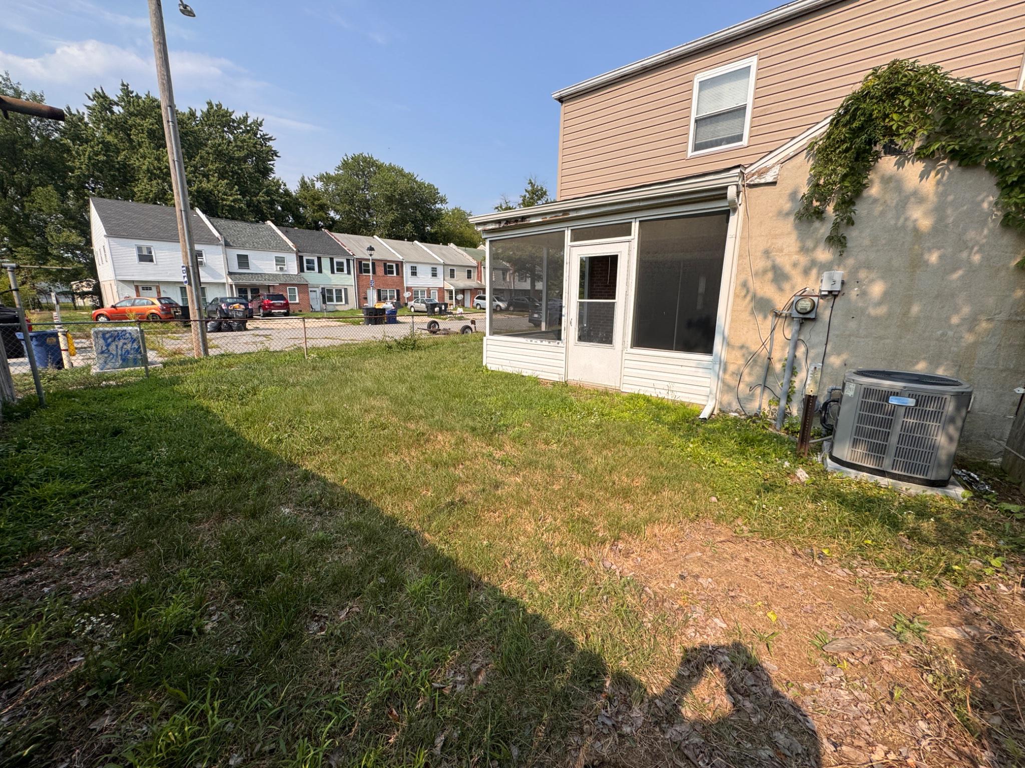450 BARRISTER PLACE